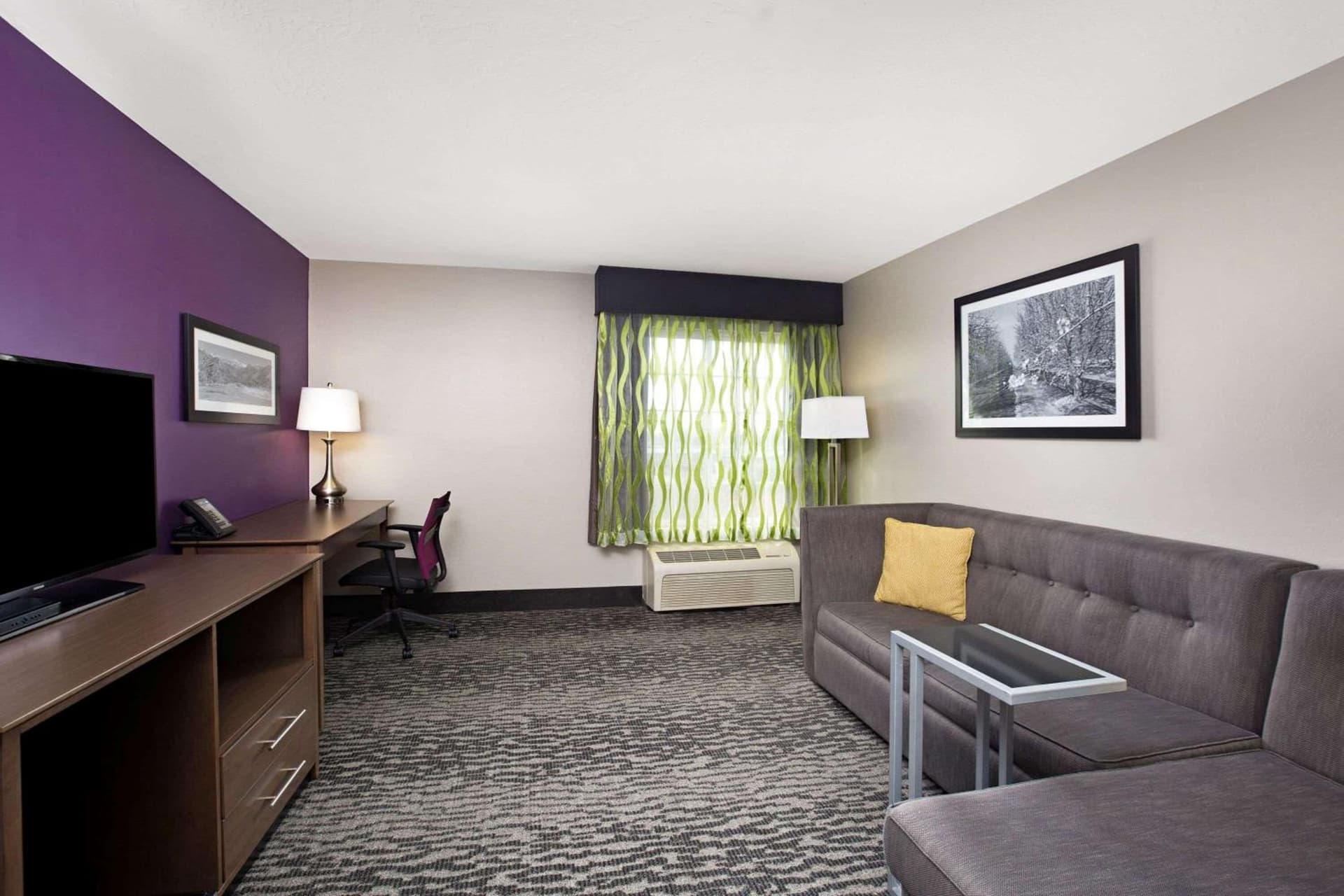 La Quinta by Wyndham Visalia/Sequoia Gateway gallery photo in Visalia, CA — image 36