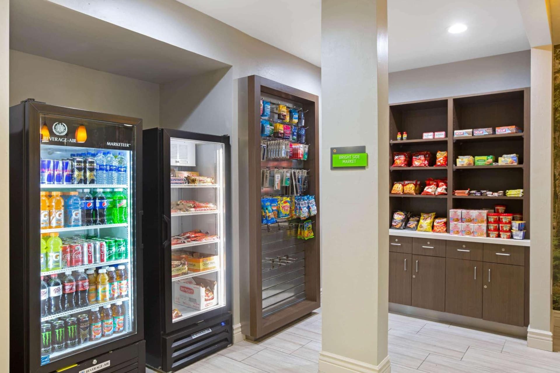 La Quinta by Wyndham Visalia/Sequoia Gateway gallery photo in Visalia, CA — image 31