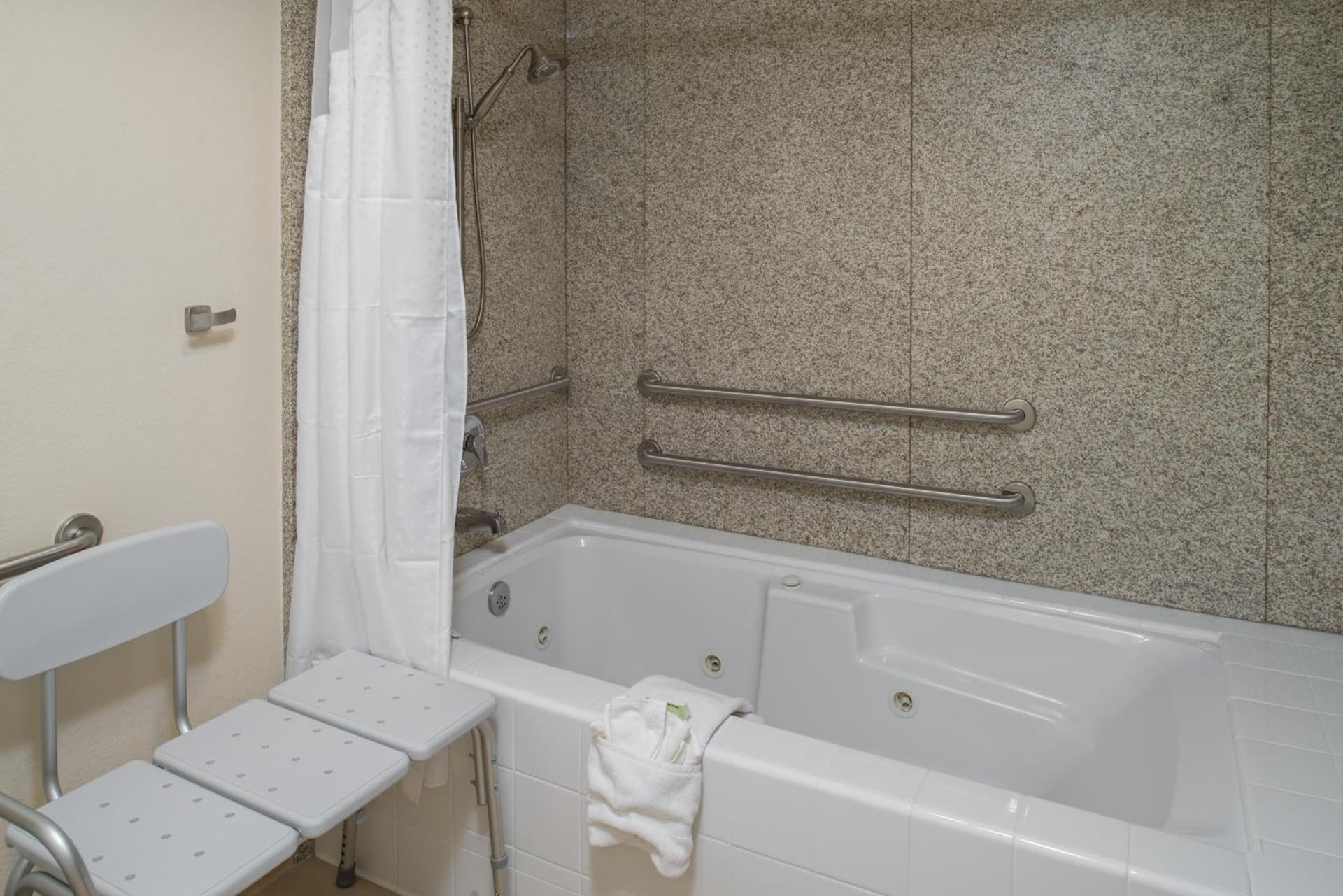 Holiday Inn Express Rocklin - Galleria Area by IHG gallery photo in Rocklin, CA — image 19