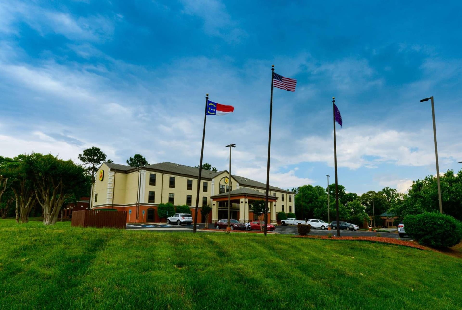 Super 8 by Wyndham High Point/Greensboro — hotel in High Point, North Carolina