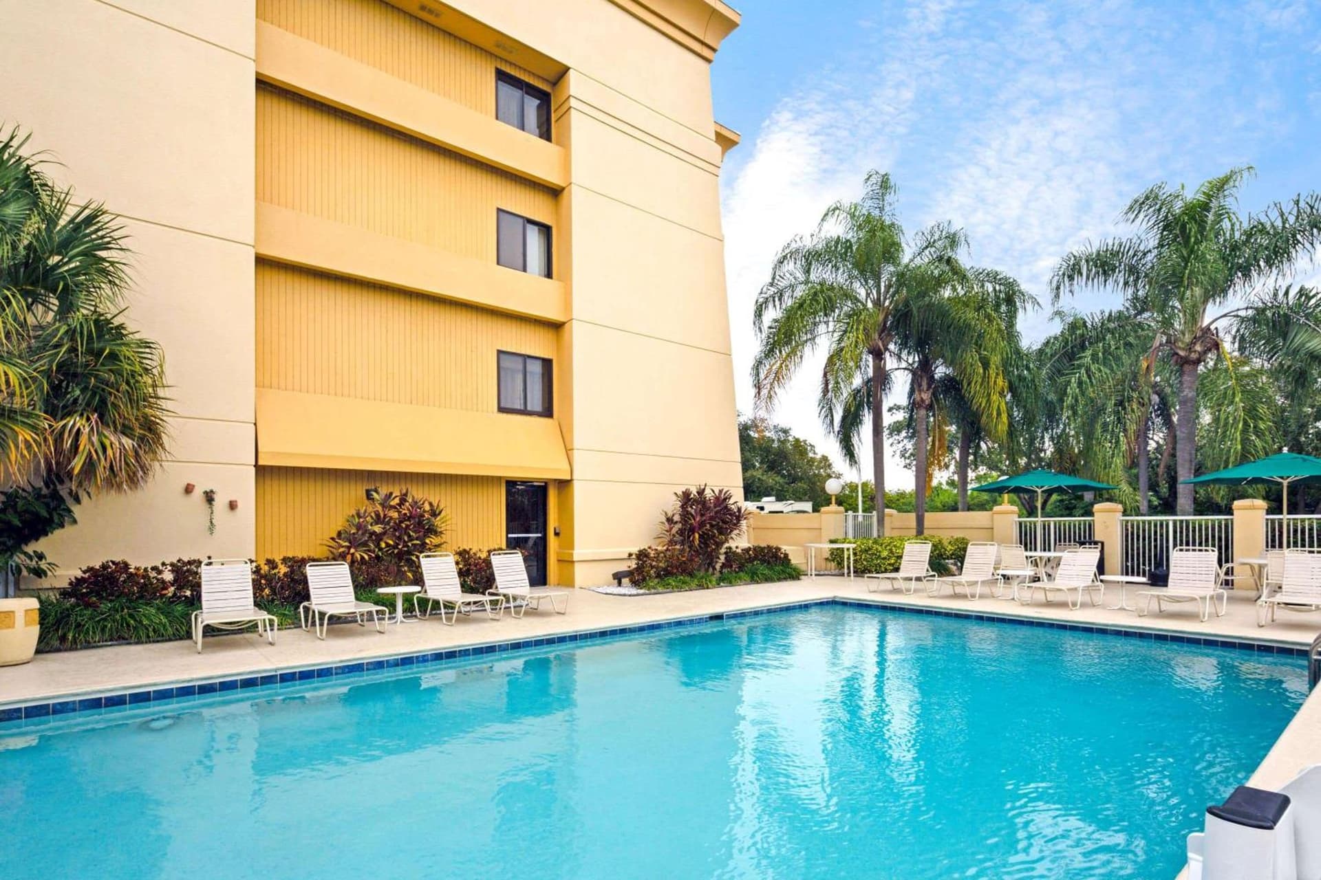 La Quinta by Wyndham Miami Airport East gallery photo in Miami, FL — image 11