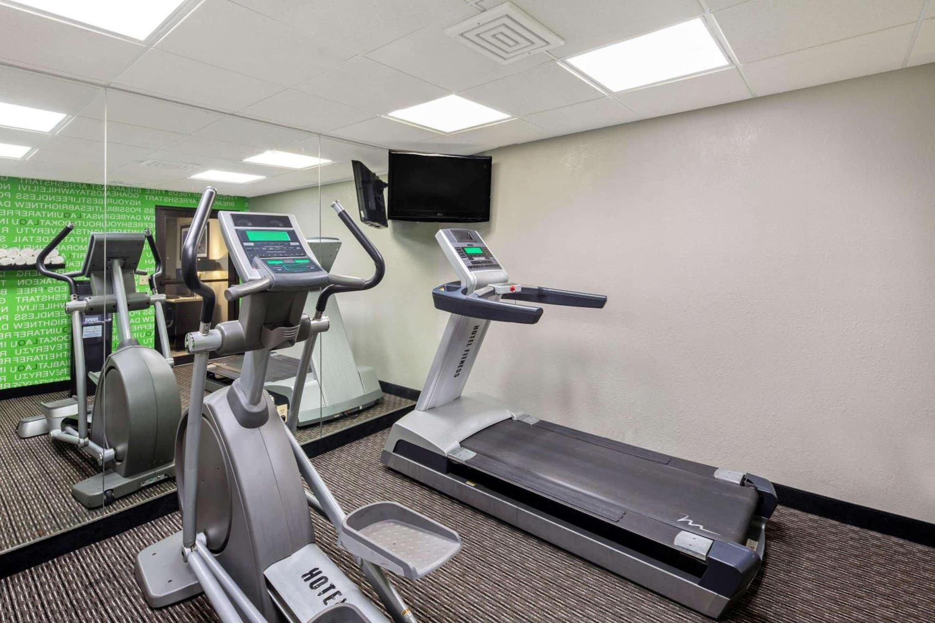 La Quinta by Wyndham Miami Airport East interior in Miami, FL — gallery photo 2