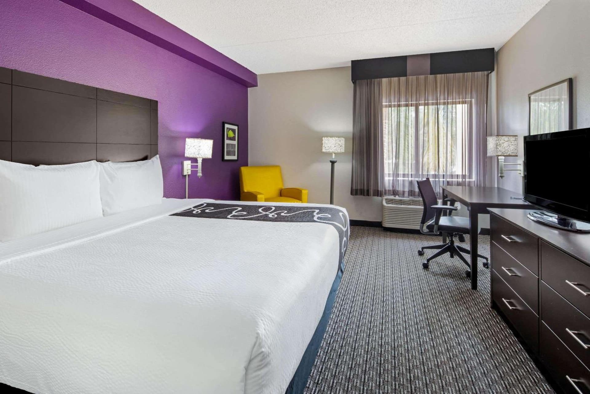 La Quinta by Wyndham Miami Airport East gallery photo in Miami, FL — image 9
