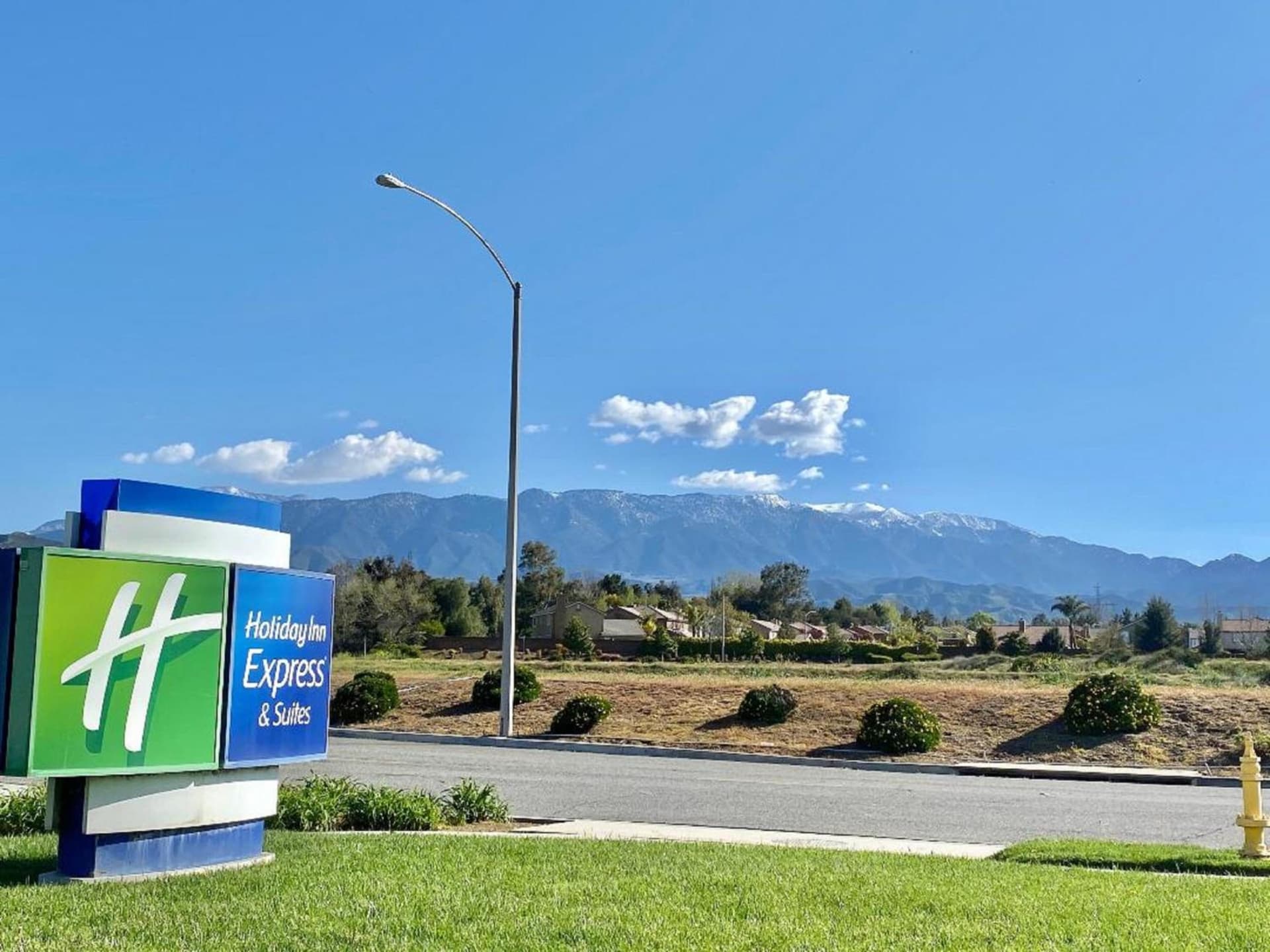 Holiday Inn Express & Suites Beaumont - Oak Valley by IHG gallery photo in Beaumont, CA — image 20