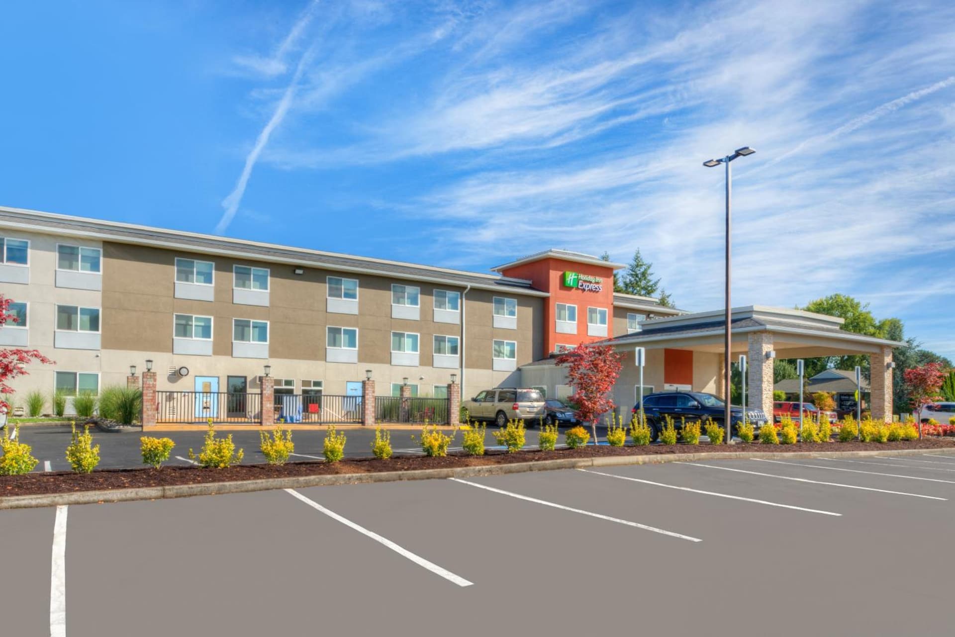 Holiday Inn Express Newberg - Wine Country by IHG property views in Newberg, OR — gallery photo 3