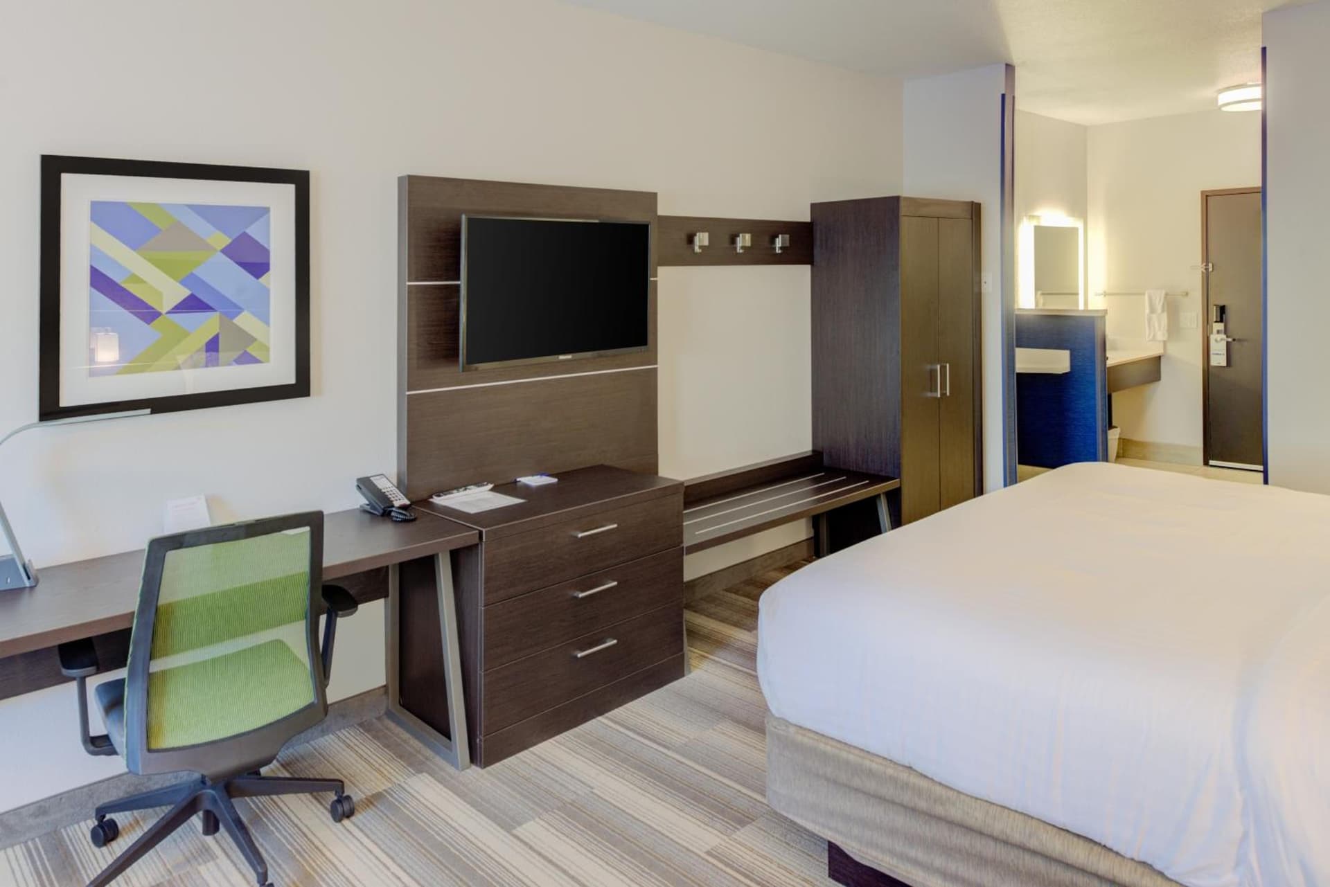 Holiday Inn Express Newberg - Wine Country by IHG gallery photo in Newberg, OR — image 6