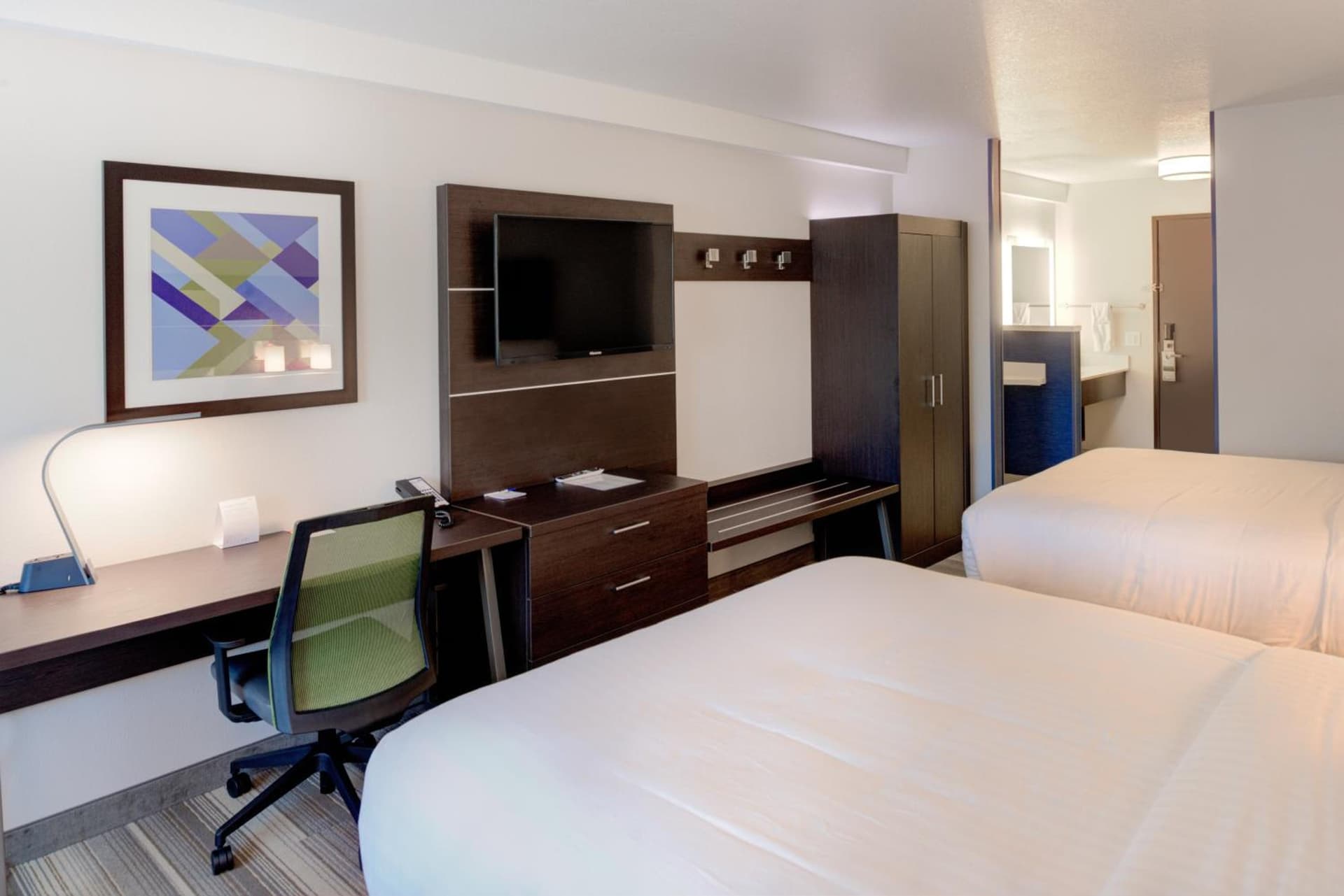 Holiday Inn Express Newberg - Wine Country by IHG gallery photo in Newberg, OR — image 52