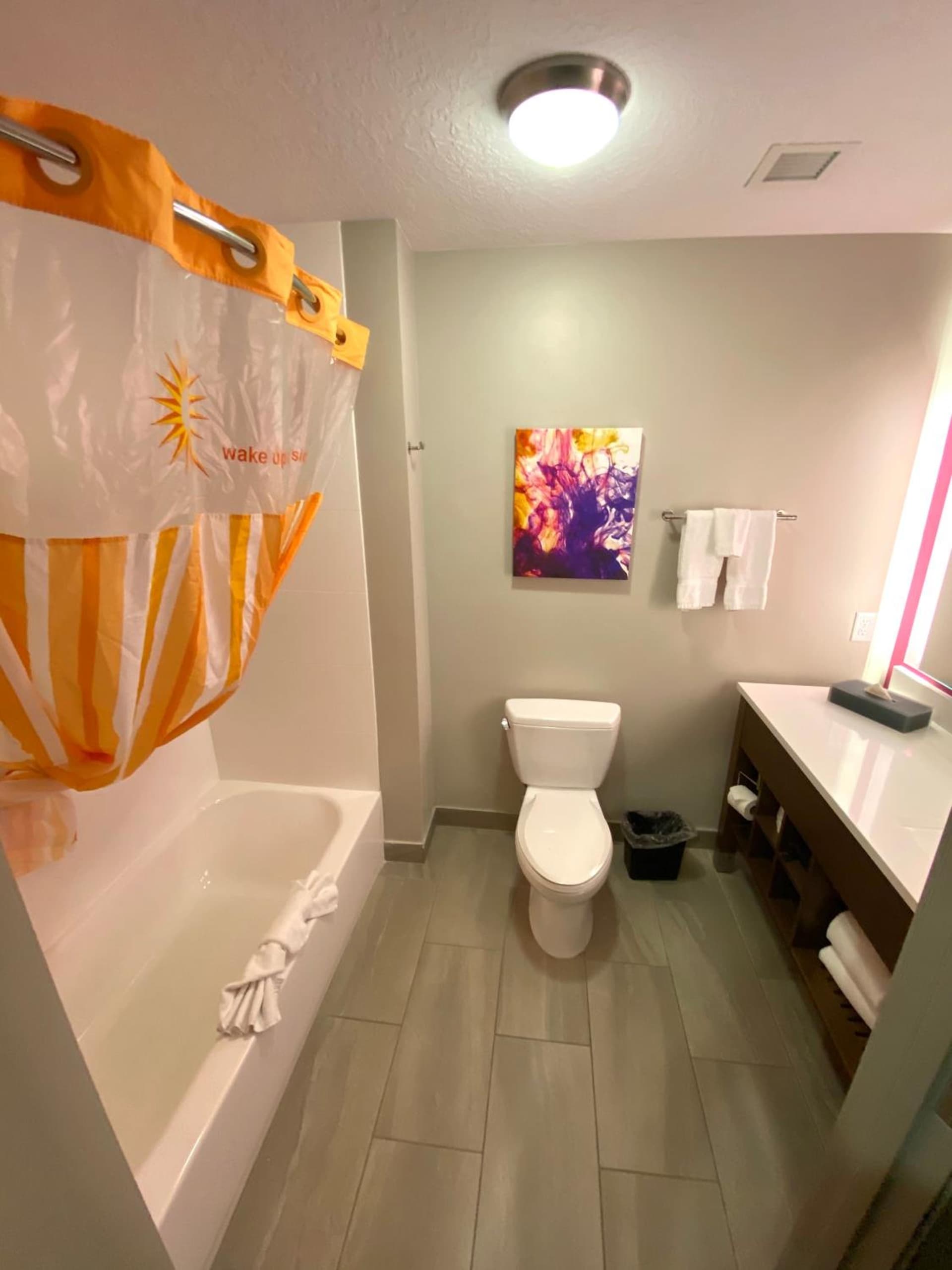 La Quinta by Wyndham South Jordan gallery photo in South Jordan, UT — image 9