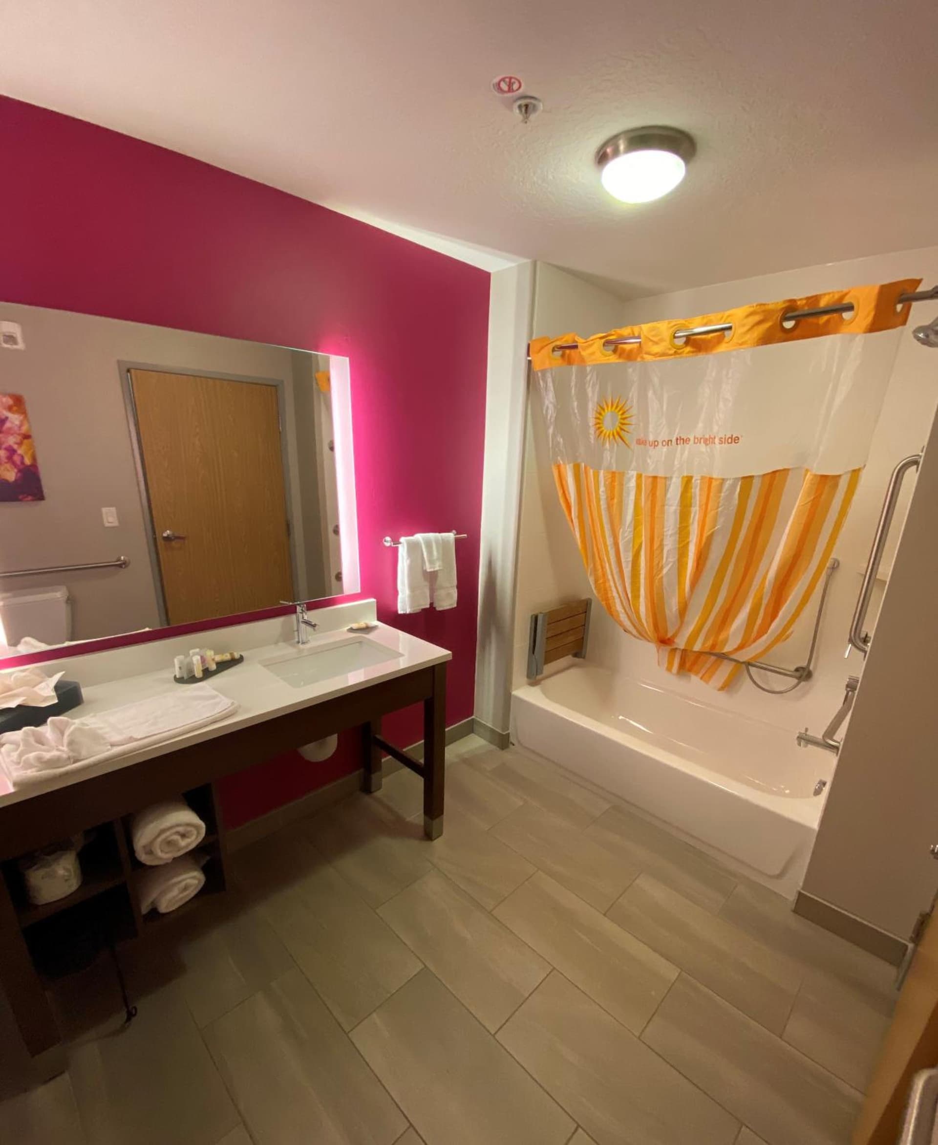 La Quinta by Wyndham South Jordan gallery photo in South Jordan, UT — image 4