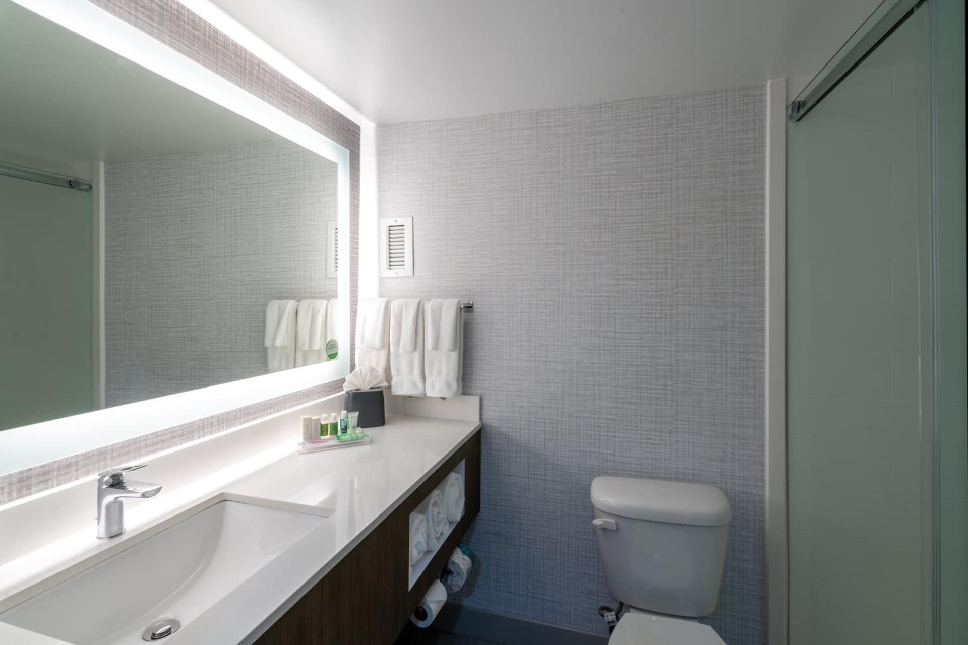 Holiday Inn Huntsville - Research Park by IHG gallery photo in Huntsville, AL — image 45