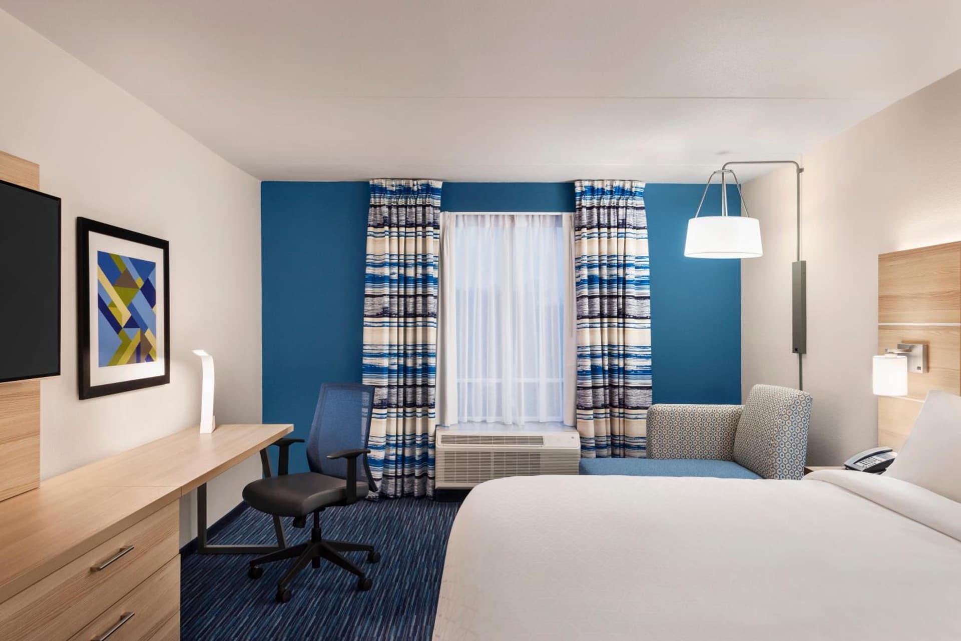 Holiday Inn Express Dumfries-Quantico by IHG gallery photo in Dumfries, VA — image 8