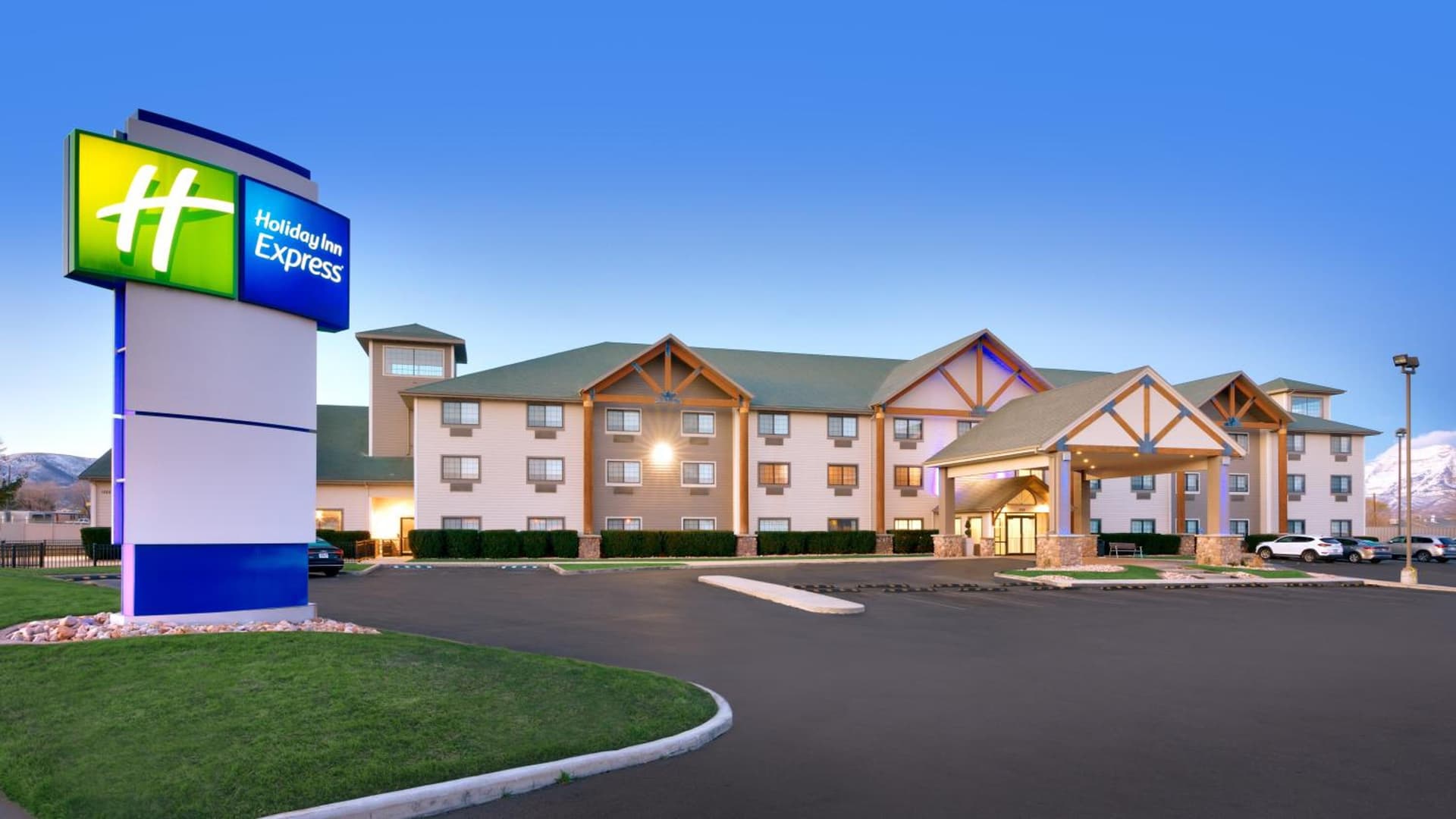 Holiday Inn Express Heber City by IHG featured exterior or lobby in Heber City, UT — similar hotel