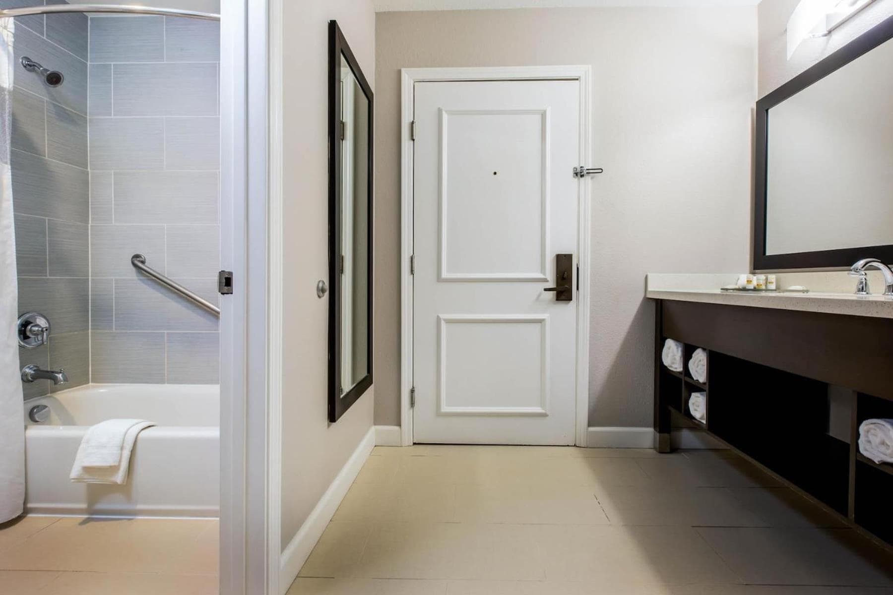 La Quinta by Wyndham Pomona gallery photo in Pomona, CA — image 48