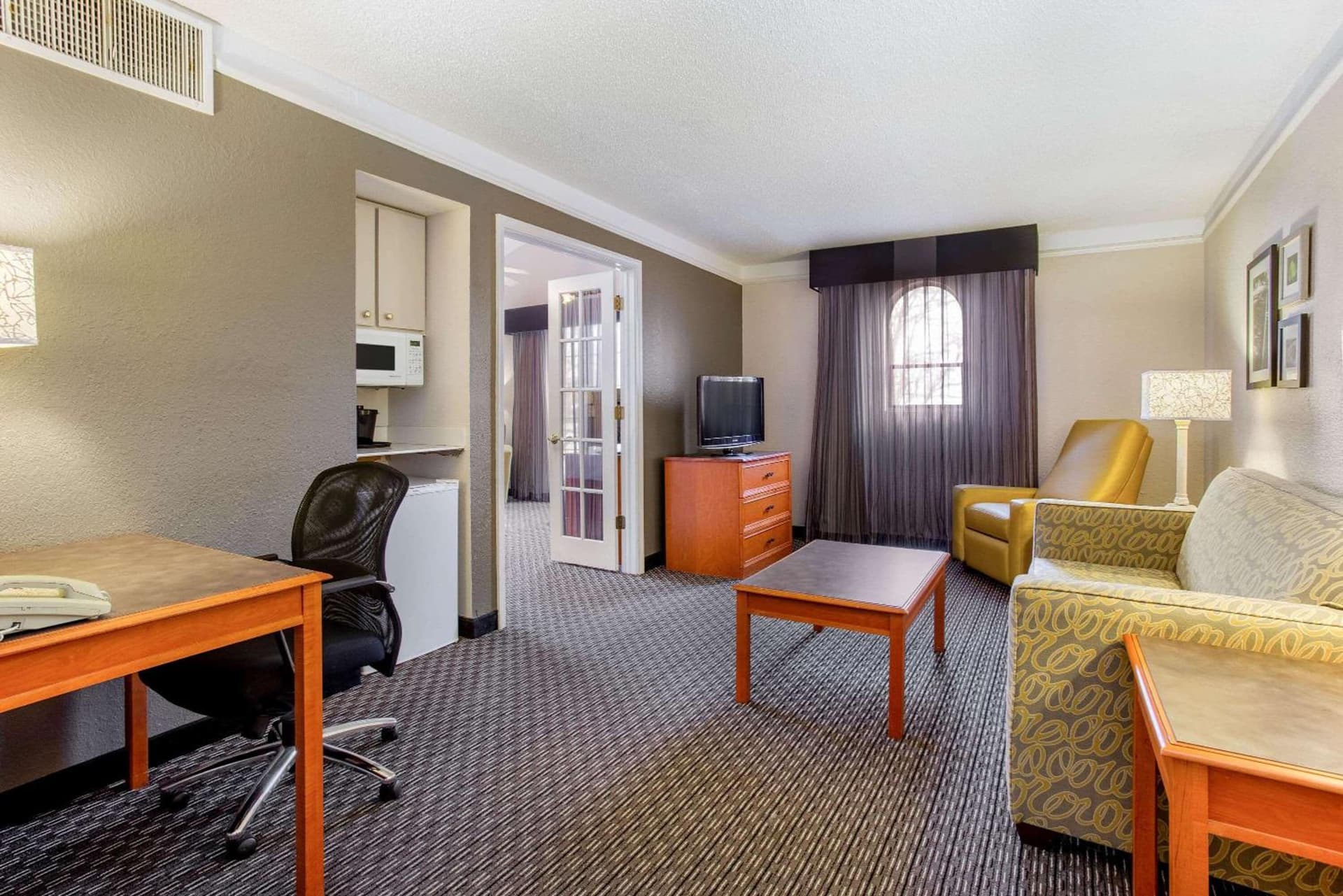 La Quinta Inn by Wyndham Champaign gallery photo in Champaign, IL — image 9