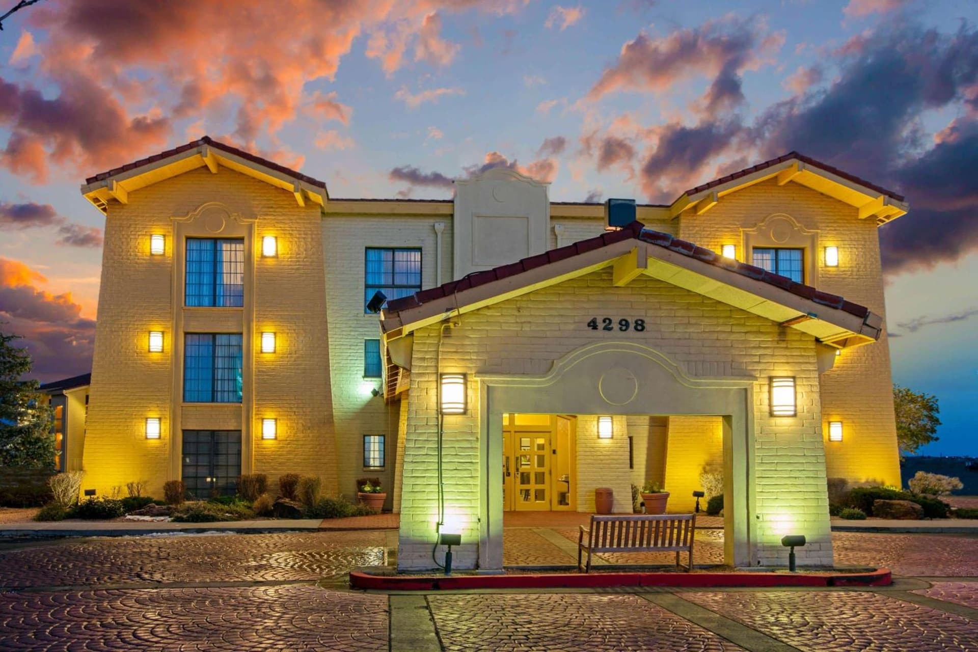La Quinta Inn by Wyndham Santa Fe gallery photo in Santa Fe, NM — image 5
