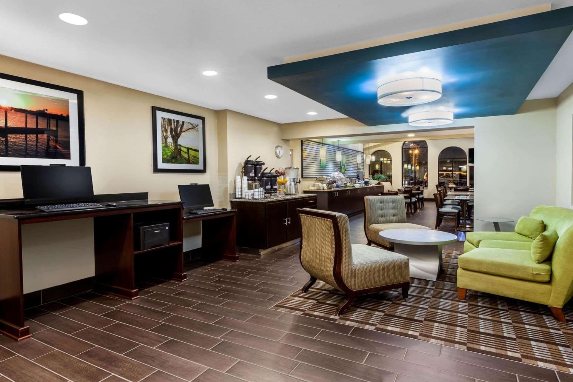 La Quinta Inn by Wyndham Sandusky near Cedar Point gallery photo in Sandusky, OH — image 42