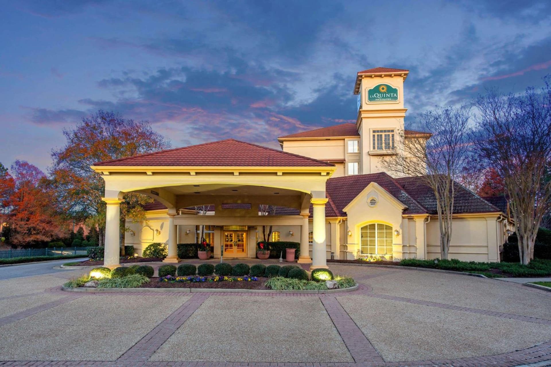 La Quinta by Wyndham Raleigh Cary gallery photo in Cary, NC — image 45