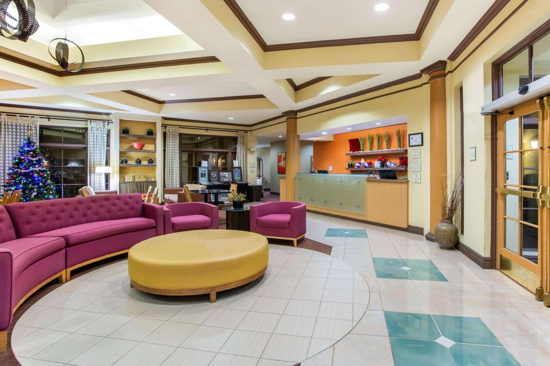 La Quinta by Wyndham Raleigh Cary gallery photo in Cary, NC — image 9