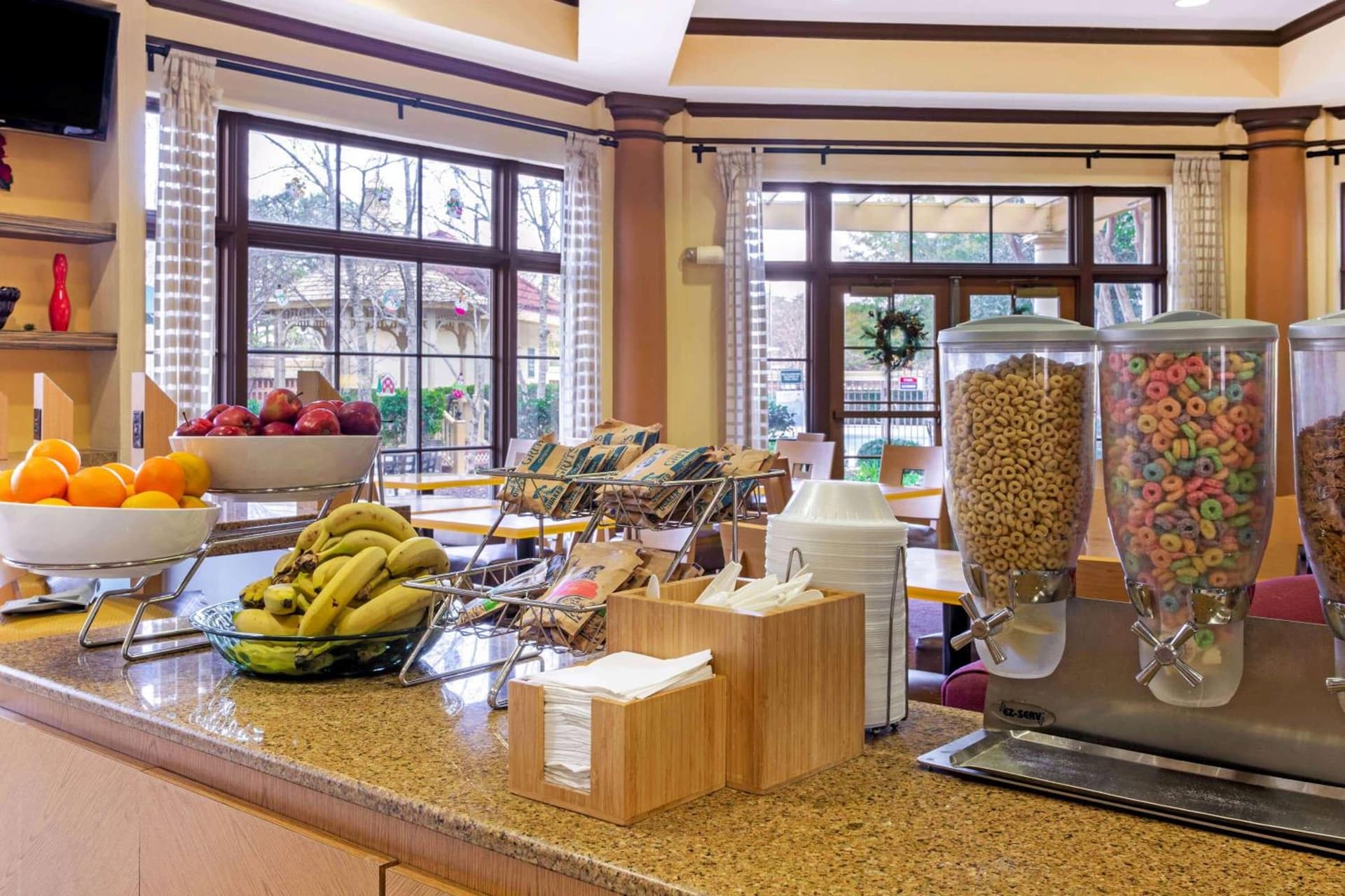 La Quinta by Wyndham Raleigh Cary gallery photo in Cary, NC — image 44