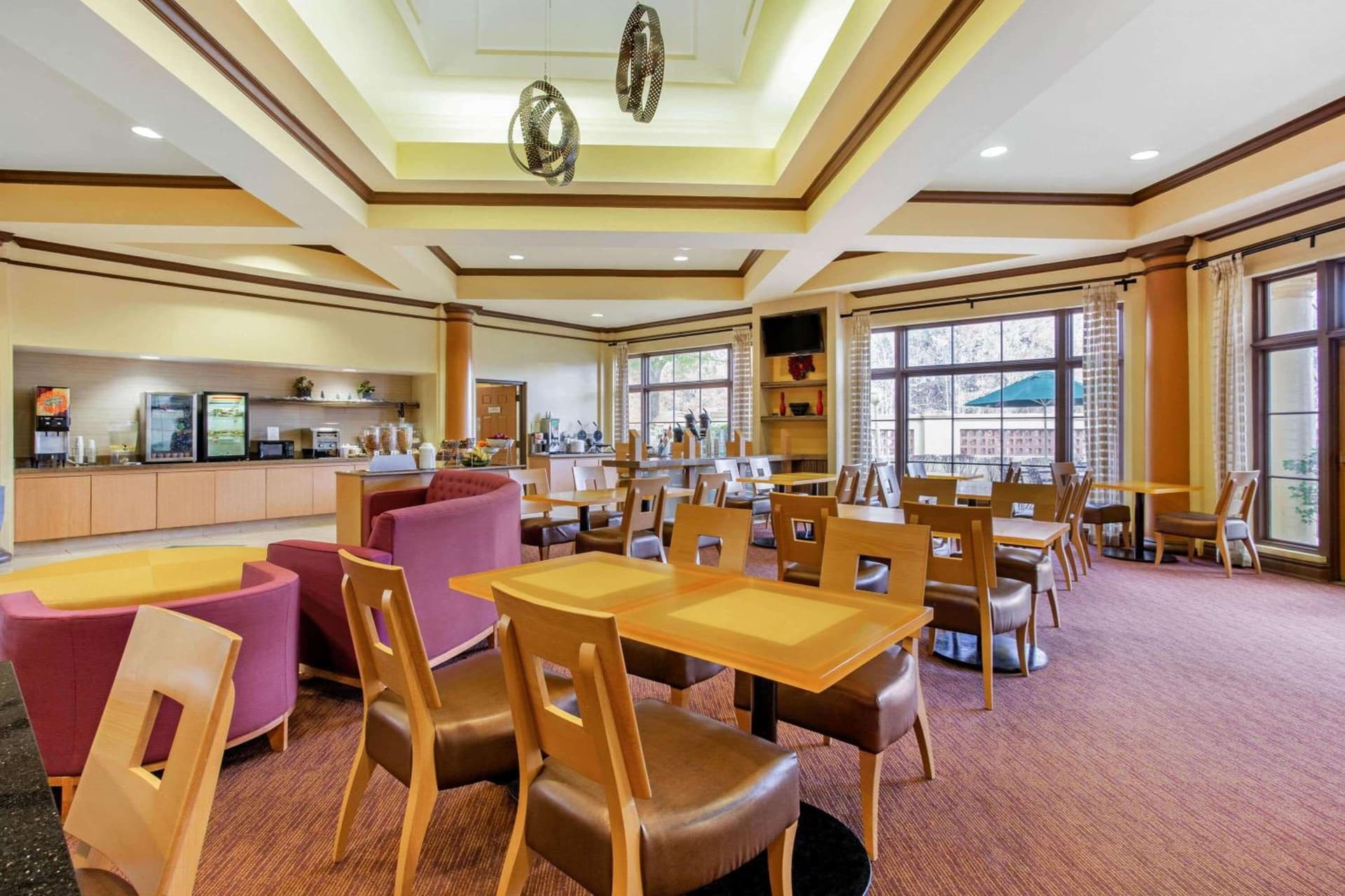 La Quinta by Wyndham Raleigh Cary gallery photo in Cary, NC — image 26
