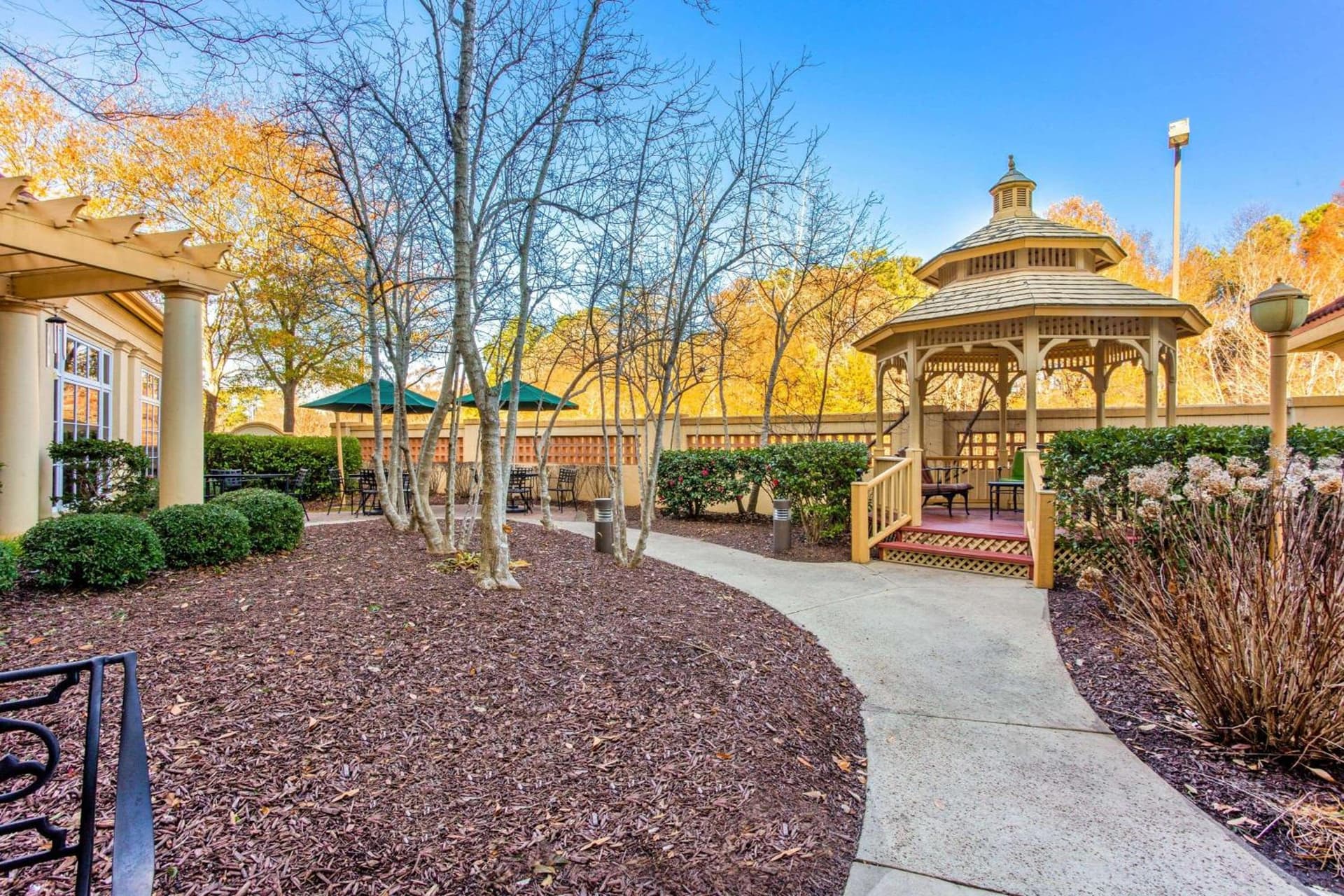 La Quinta by Wyndham Raleigh Cary gallery photo in Cary, NC — image 37