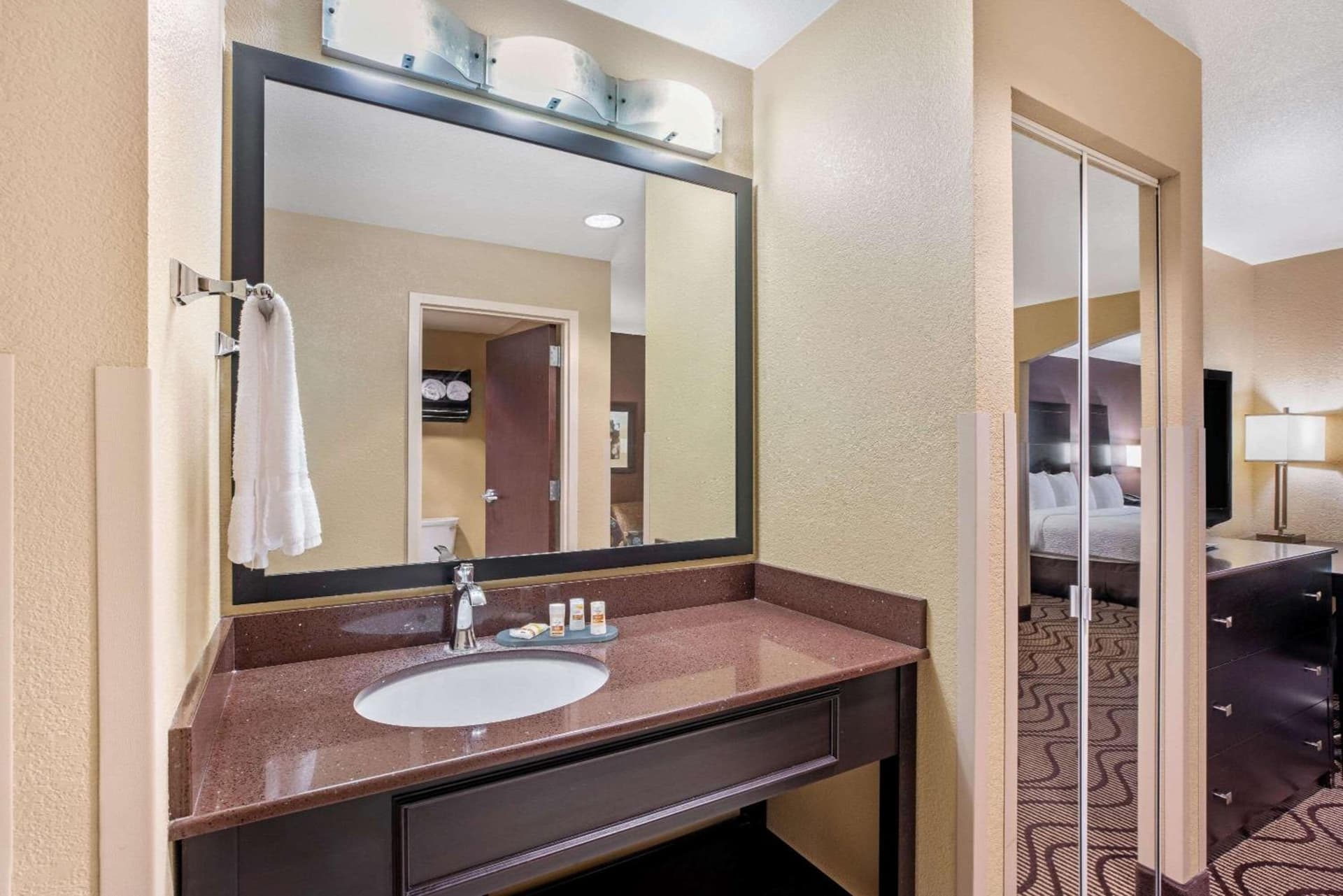La Quinta by Wyndham Meridian / Boise West gallery photo in Meridian, ID — image 11