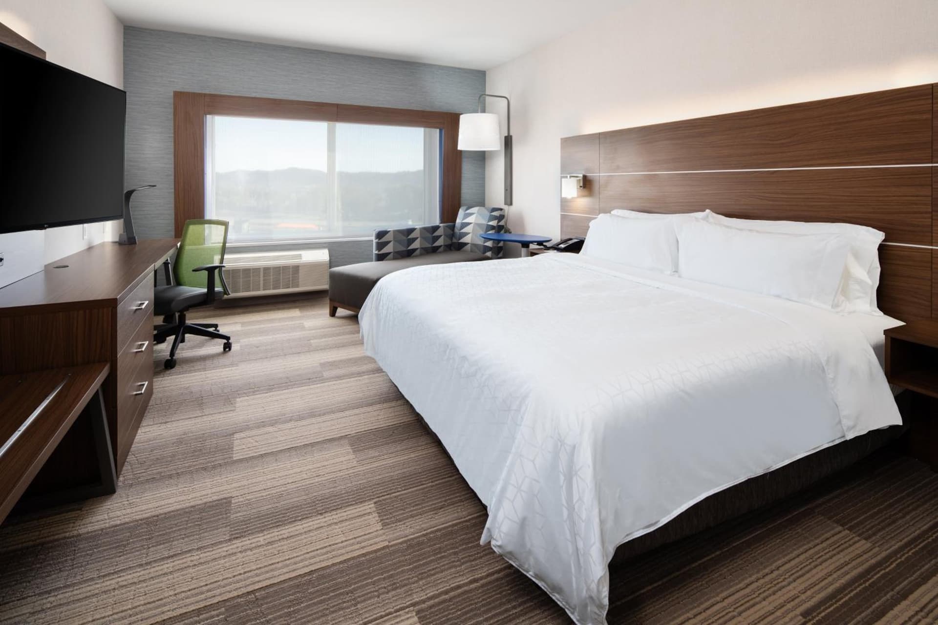 Holiday Inn Express & Suites - Murrieta by IHG gallery photo in Murrieta, CA — image 21