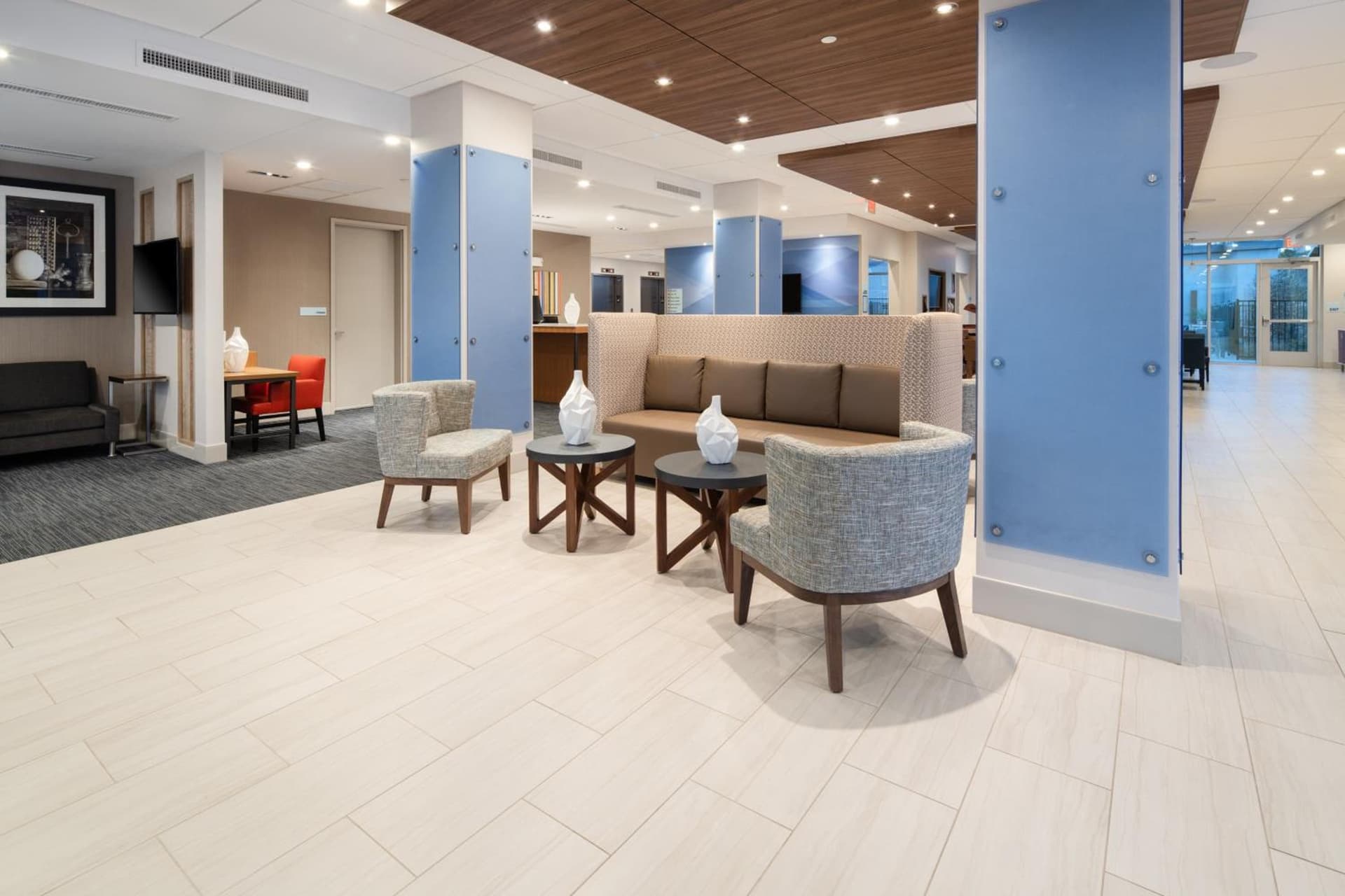 Holiday Inn Express & Suites - Murrieta by IHG gallery photo in Murrieta, CA — image 8