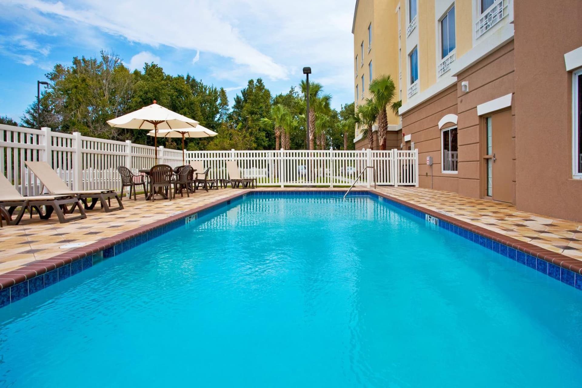 Holiday Inn Express Crystal River by IHG gallery photo in Crystal River, FL — image 41