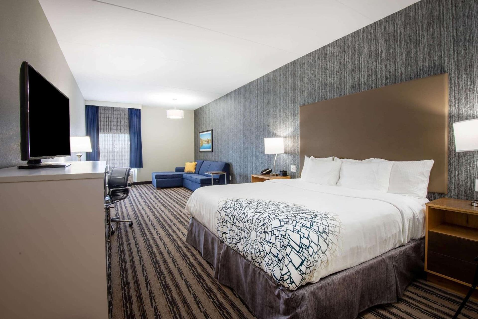 La Quinta by Wyndham Buffalo Amherst gallery photo in Amherst, NY — image 15