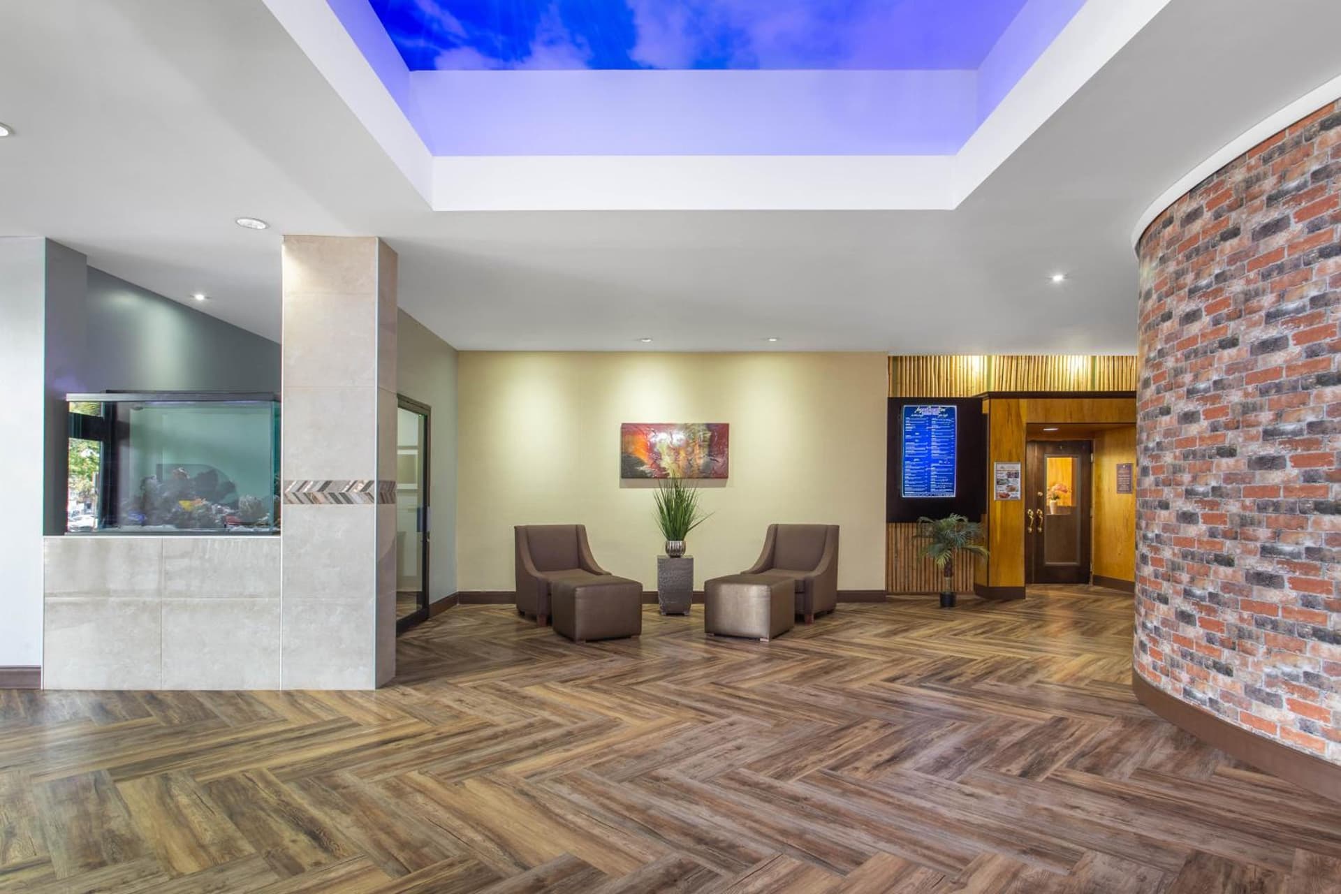 Ramada by Wyndham Tampa Westshore Airport South gallery photo in Tampa, FL — image 15