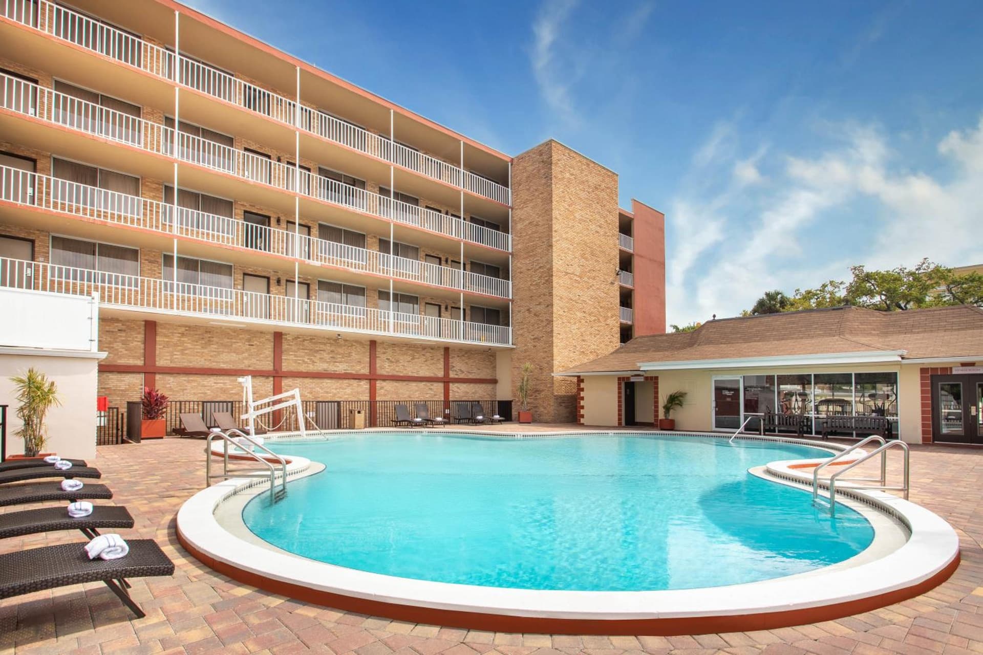 Ramada by Wyndham Tampa Westshore Airport South gallery photo in Tampa, FL — image 17