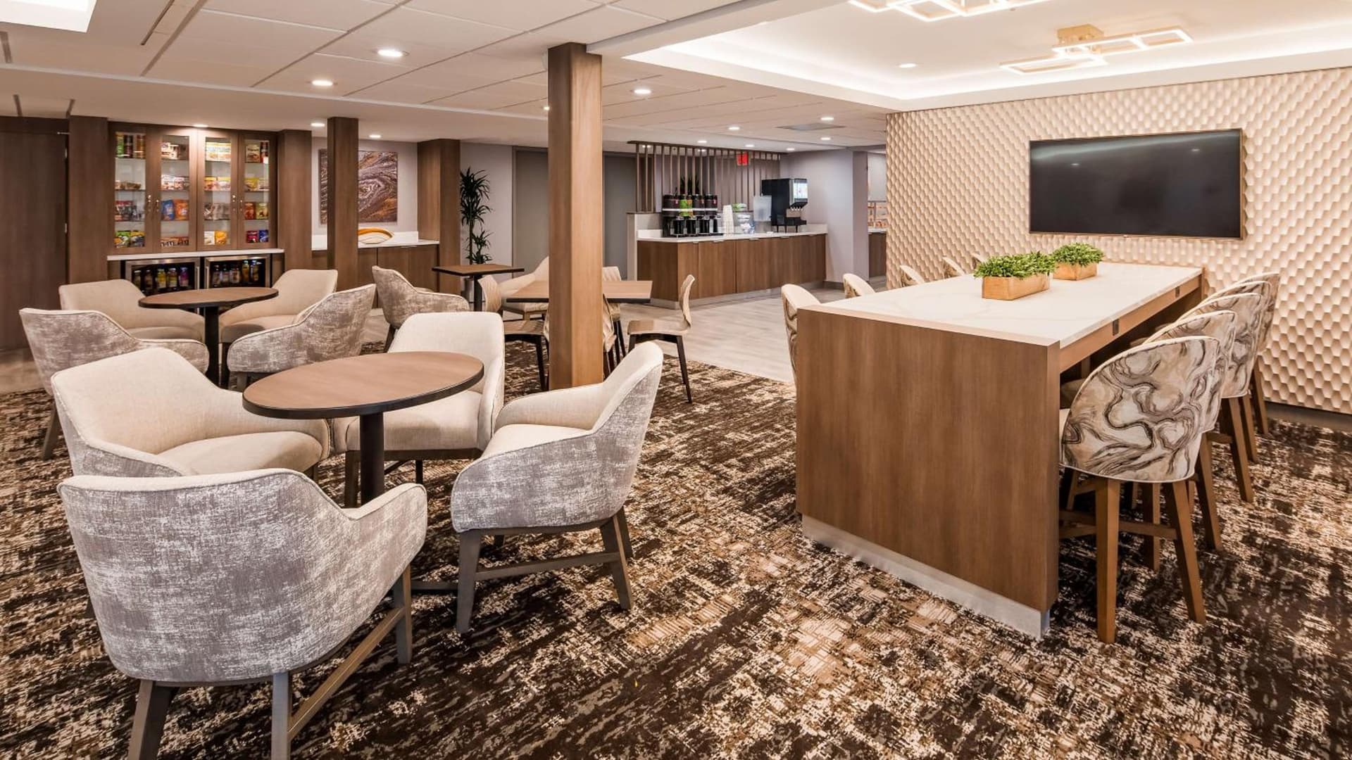 SureStay Plus Hotel by Best Western Chicago Lombard gallery photo in Lombard, IL — image 33