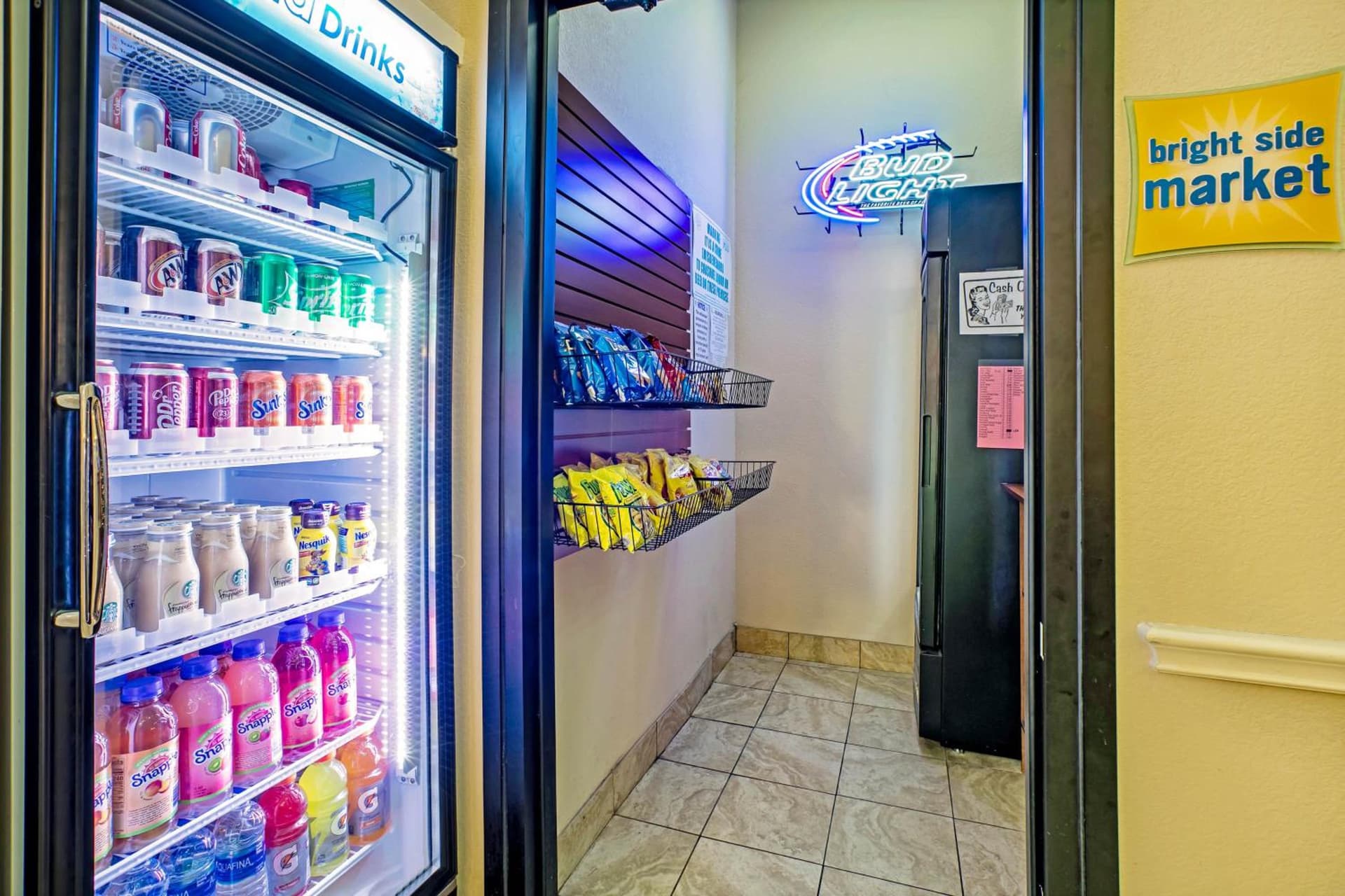 La Quinta by Wyndham Garland Harbor Point gallery photo in Garland, TX — image 60