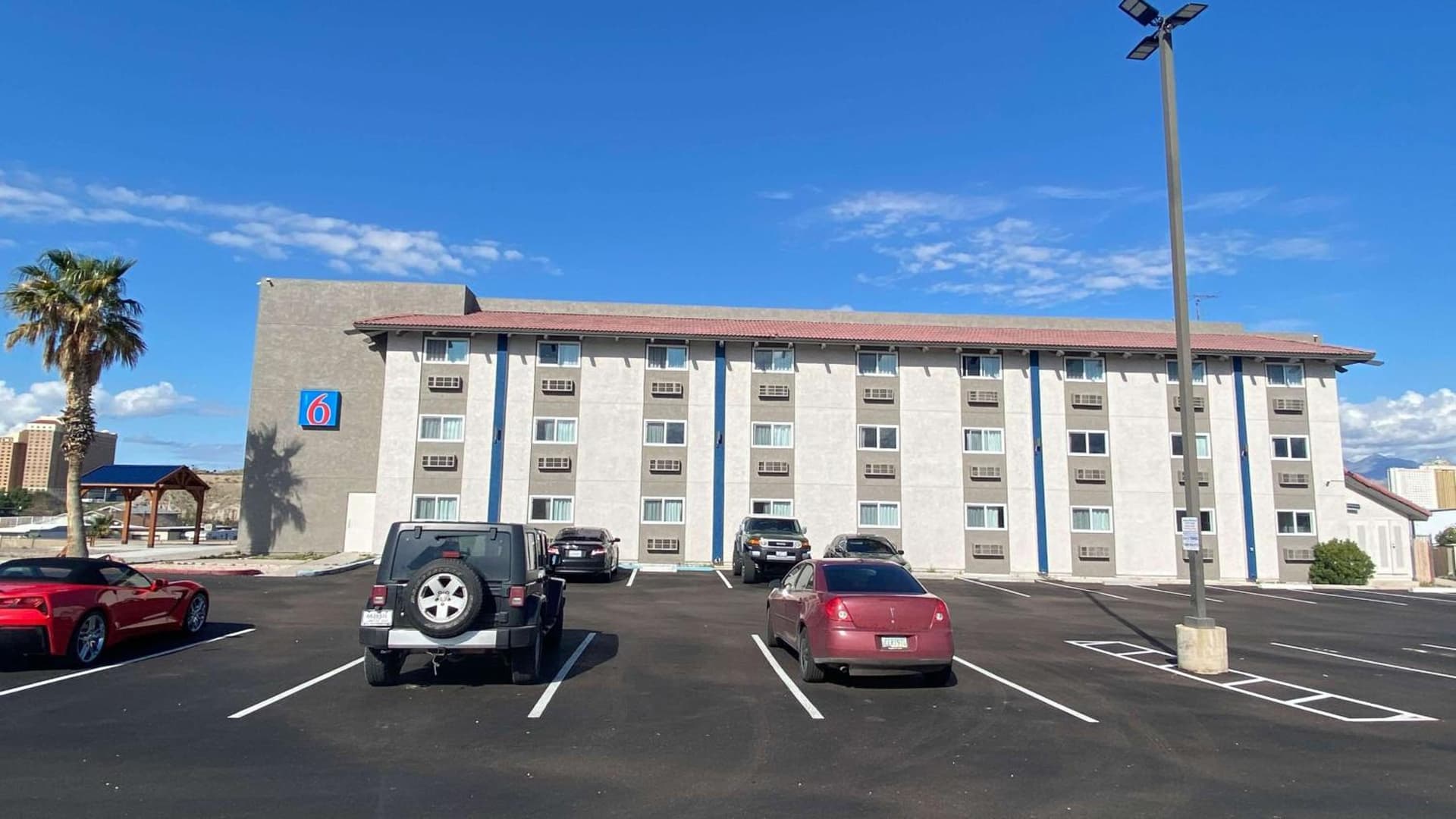 Motel 6 Bullhead City, Az - Laughlin interior in Bullhead City, AZ — gallery photo 2
