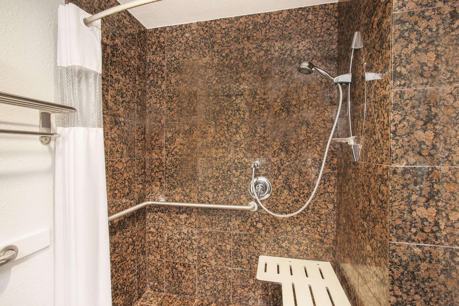 La Quinta Inn by Wyndham Berkeley gallery photo in Berkeley, CA — image 36