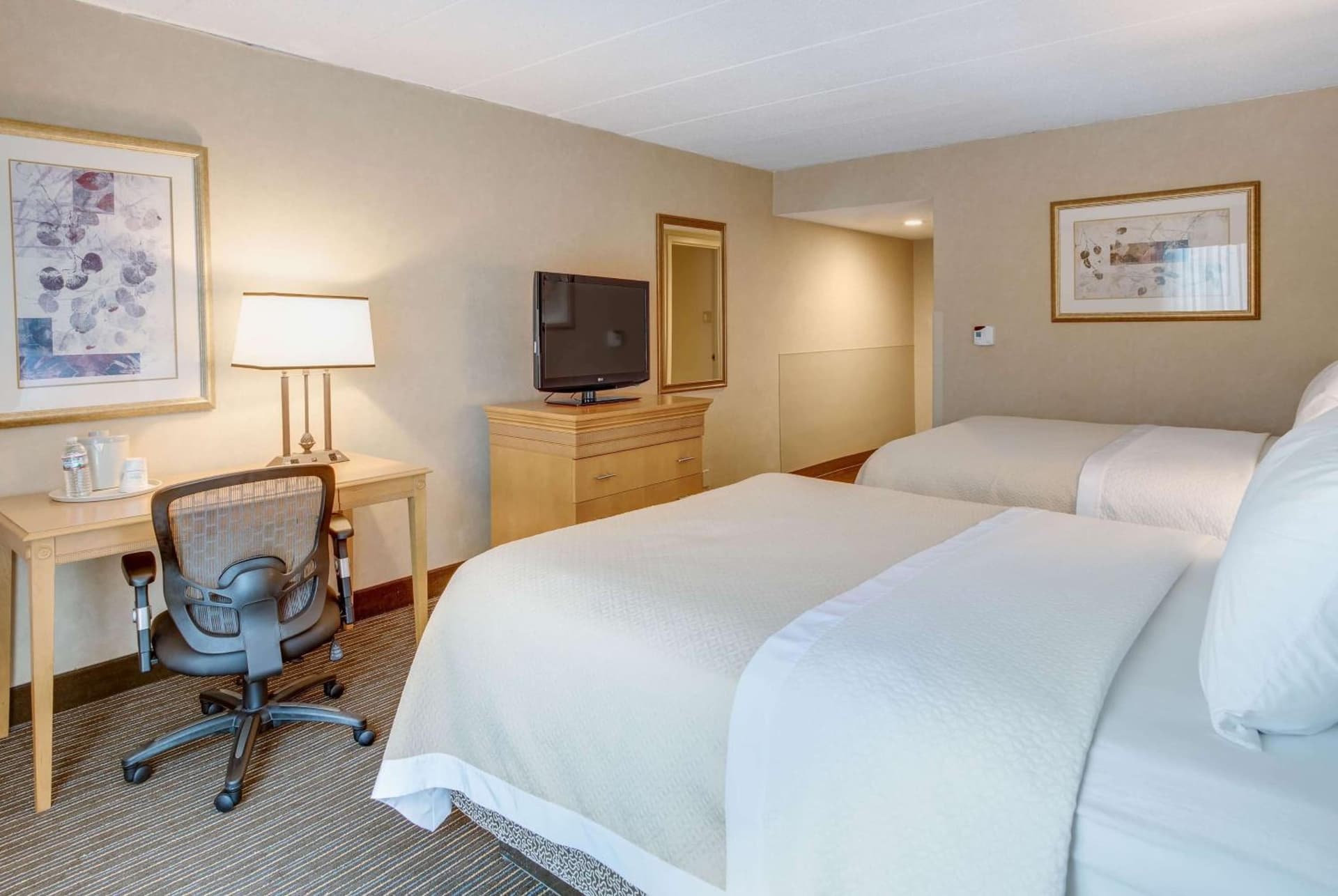 Days Hotel by Wyndham Toms River Jersey Shore gallery photo in Toms River — image 45
