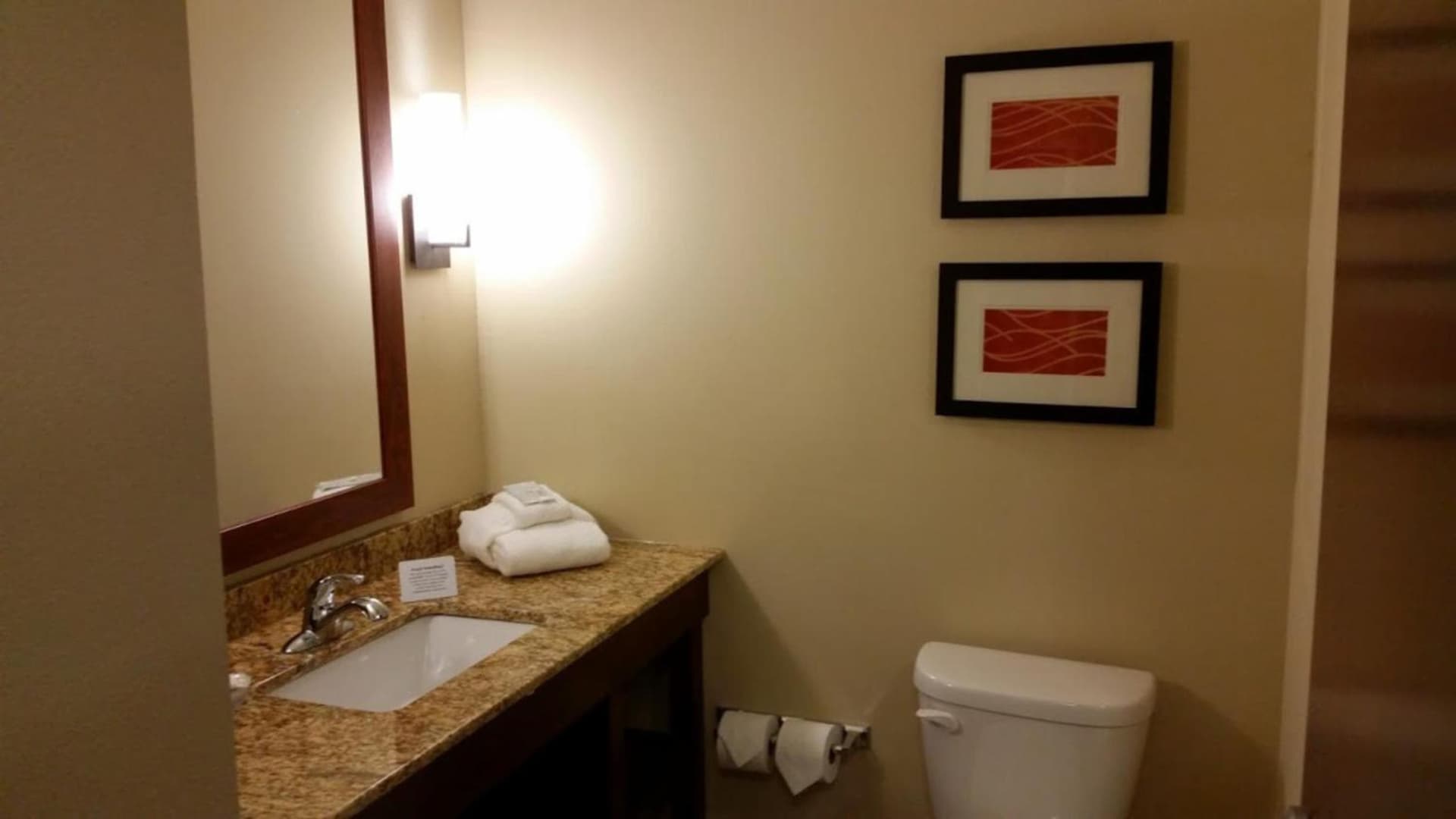 Comfort Inn & Suites West - Medical Center gallery photo in Rochester, MN — image 25