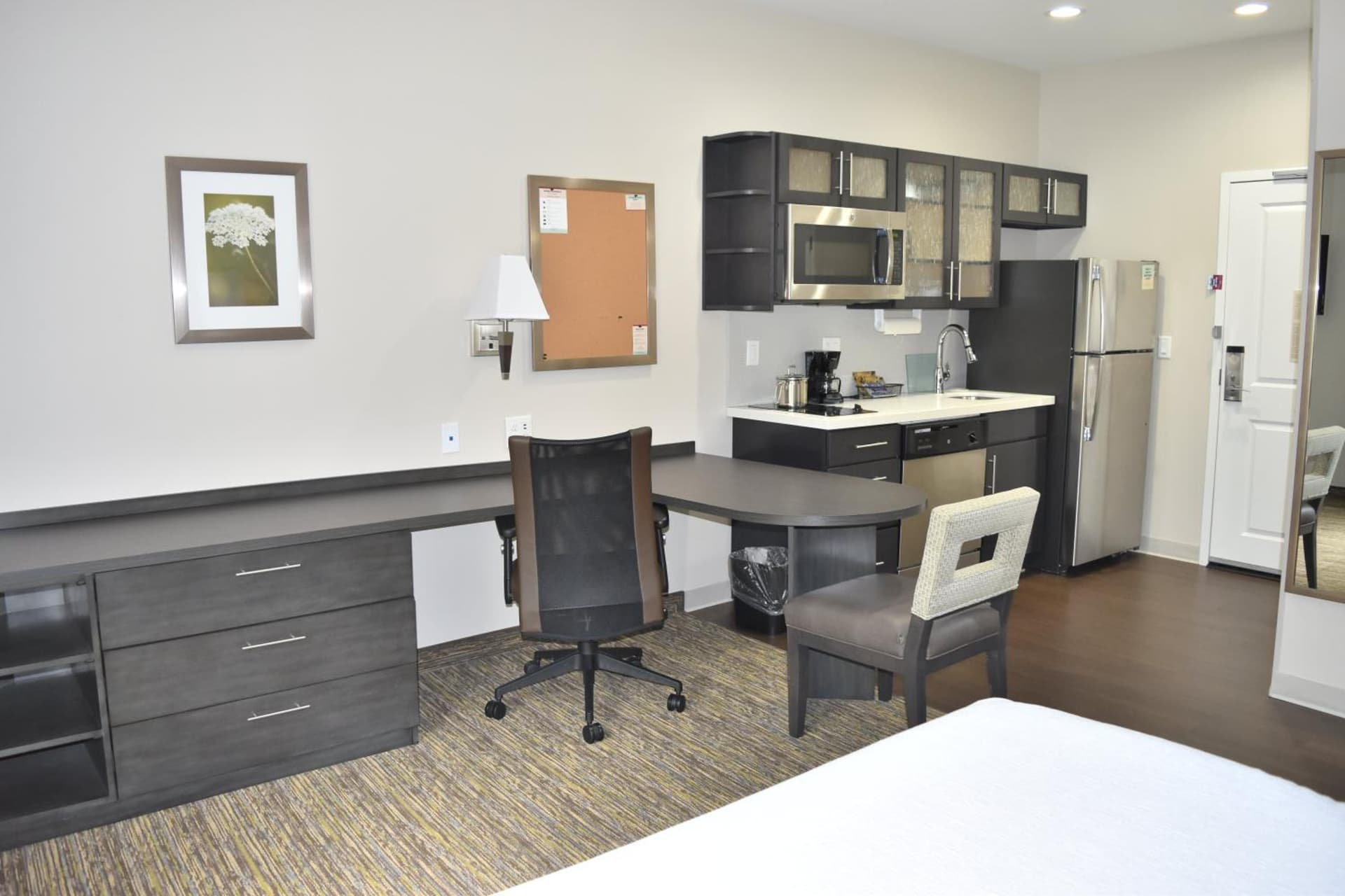 Candlewood Suites Kansas City - Independence by IHG gallery photo in Independence, MO — image 33