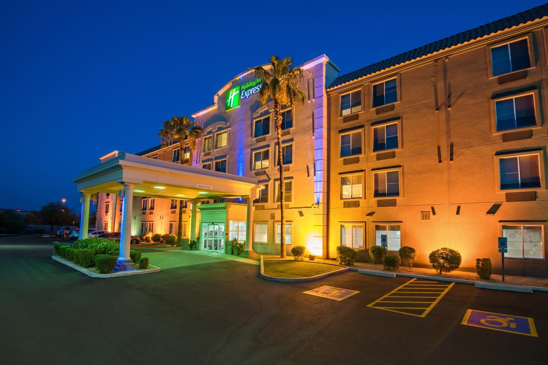 Holiday Inn Express Peoria North - Glendale by IHG gallery photo in Peoria, AZ — image 32