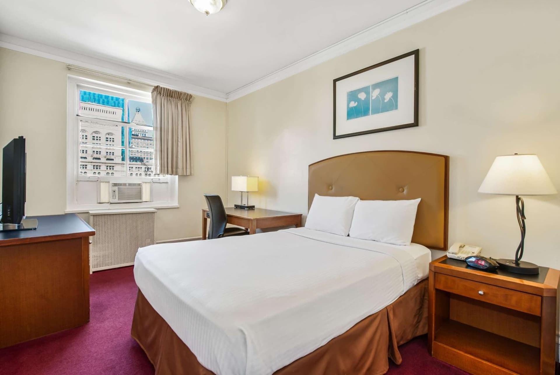 Travelodge by Wyndham Downtown Chicago gallery photo in Chicago, IL — image 15