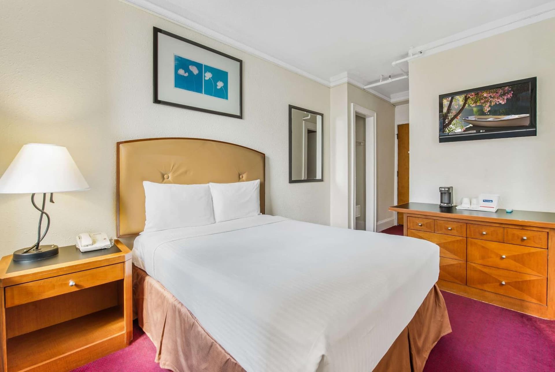 Travelodge by Wyndham Downtown Chicago gallery photo in Chicago, IL — image 8