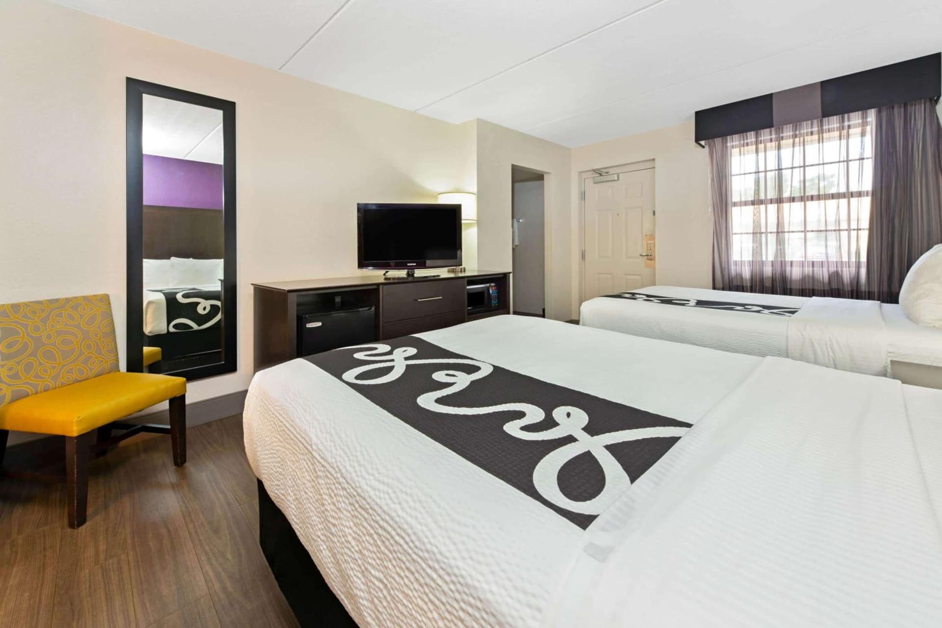 La Quinta Inn by Wyndham Miami Airport North gallery photo in Miami, FL — image 41