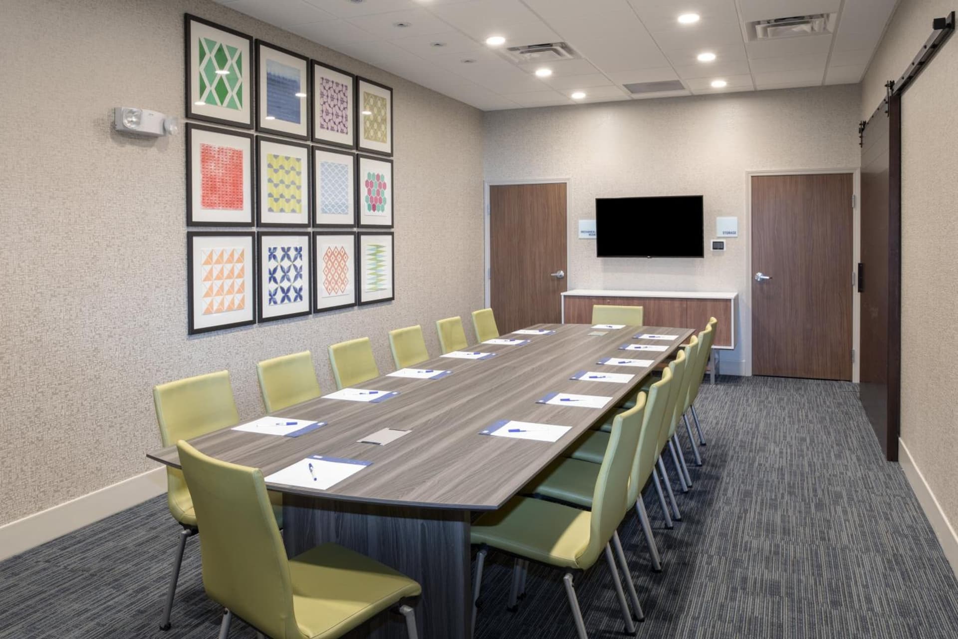 Holiday Inn Express & Suites Sioux City North - Event Center by IHG gallery photo in Dakota Dunes, SD — image 55