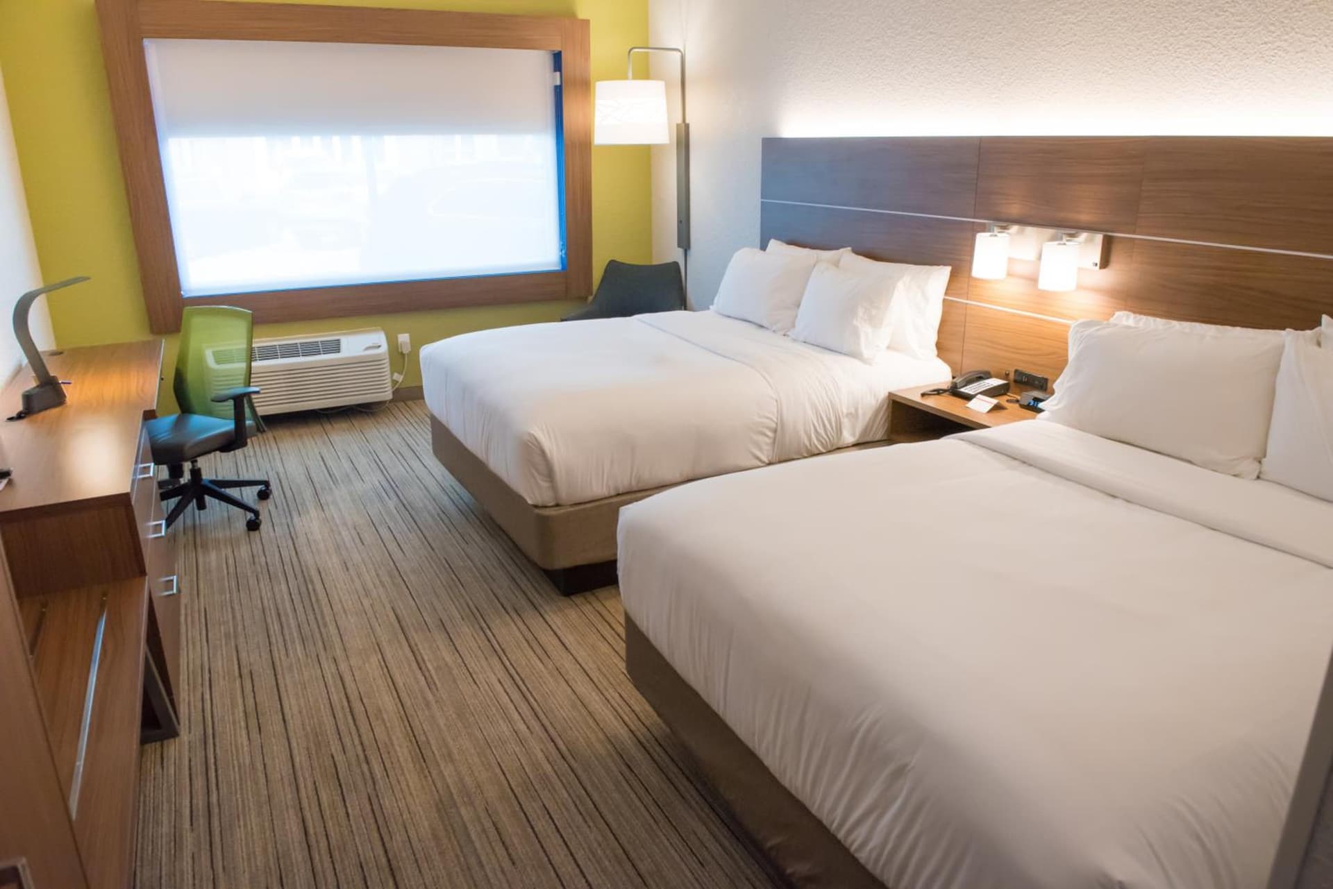 Holiday Inn Express & Suites - Fort Wayne North by IHG gallery photo in Sunnybrook Acres, IN — image 4