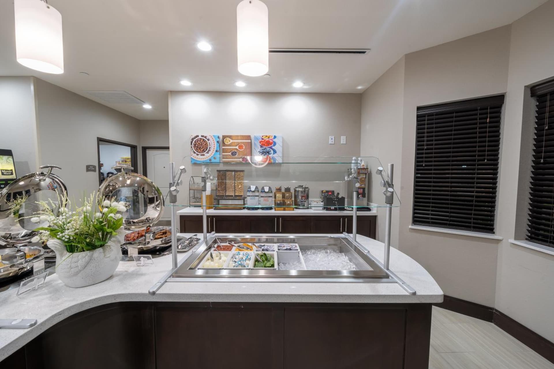 Staybridge Suites Houston East - Baytown by IHG interior in Baytown, TX — gallery photo 2
