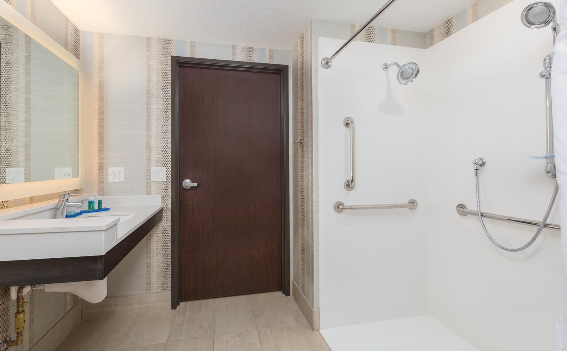 Holiday Inn Express Hotel & Suites Eugene Downtown - University by IHG gallery photo in Eugene, OR — image 27