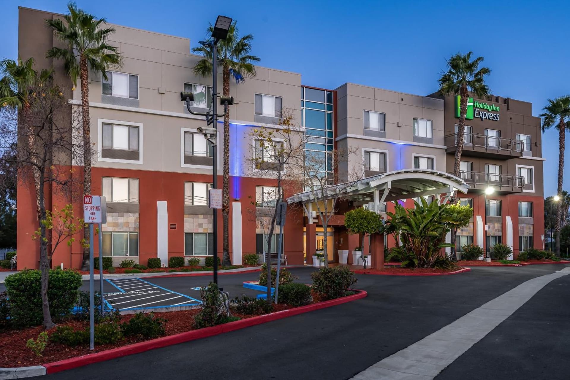 Holiday Inn Express Fremont - Milpitas Central by IHG gallery photo in Fremont, CA — image 21