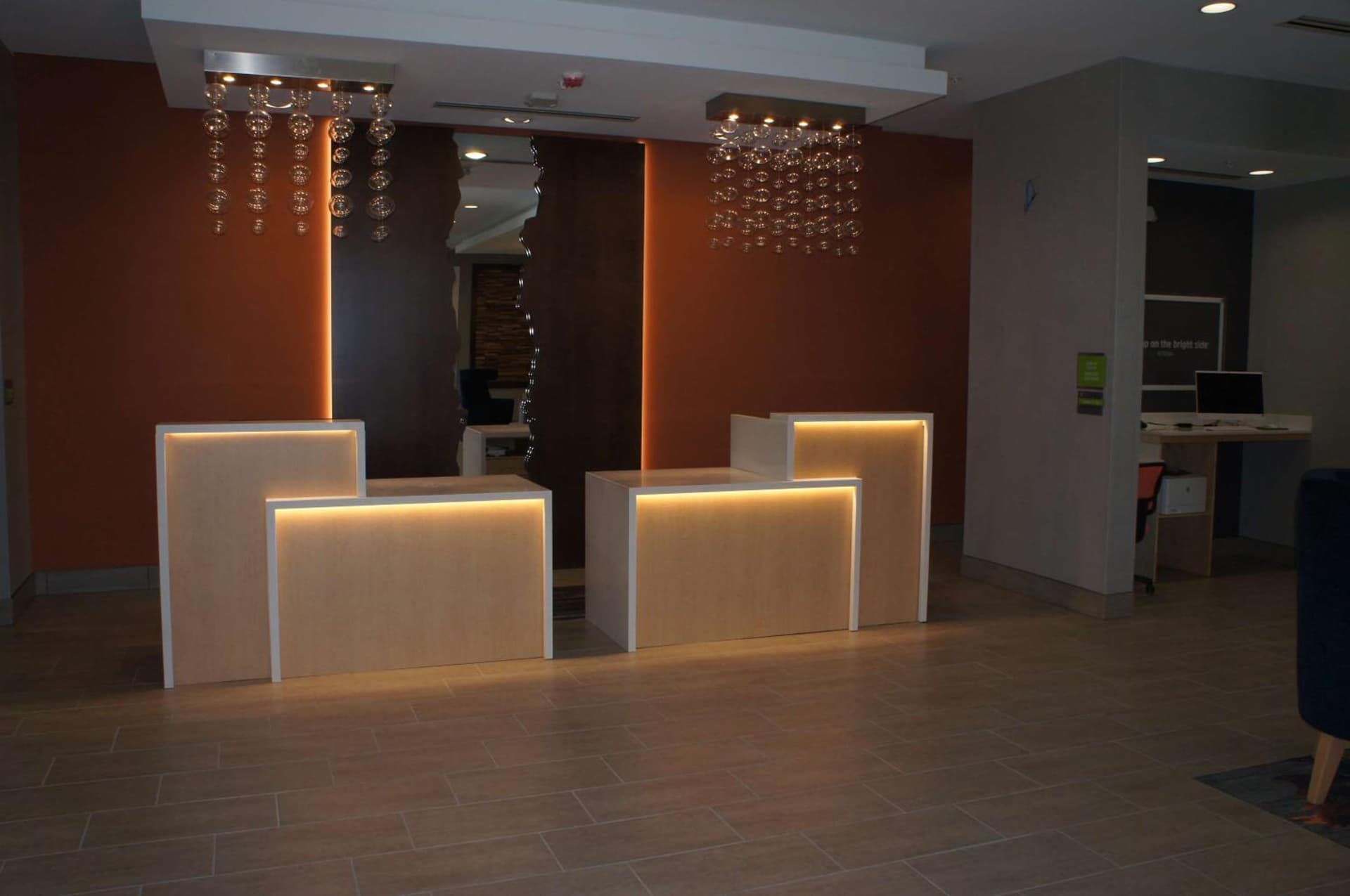 La Quinta by Wyndham Altoona Des Moines interior in Altoona, IA — gallery photo 2