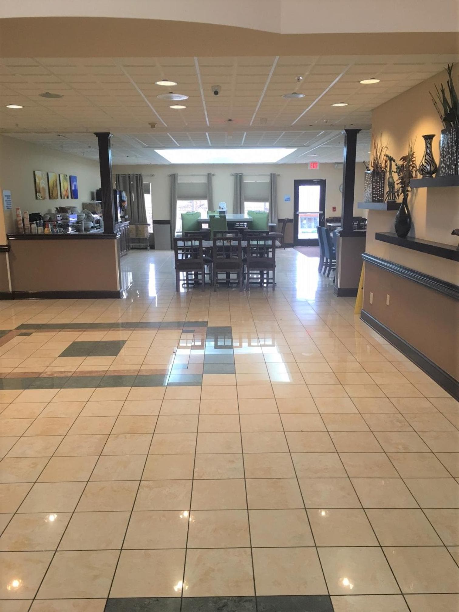 Comfort Inn & Suites Asheboro East interior in Asheboro, NC — gallery photo 2
